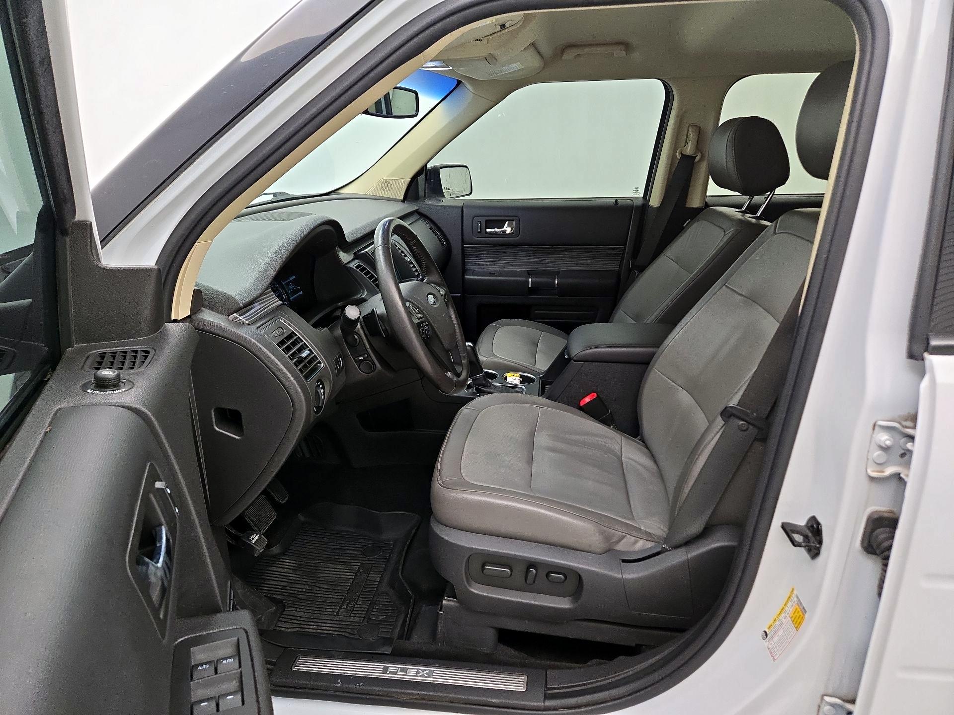 Thumbnail: 2019 Ford Flex - 11