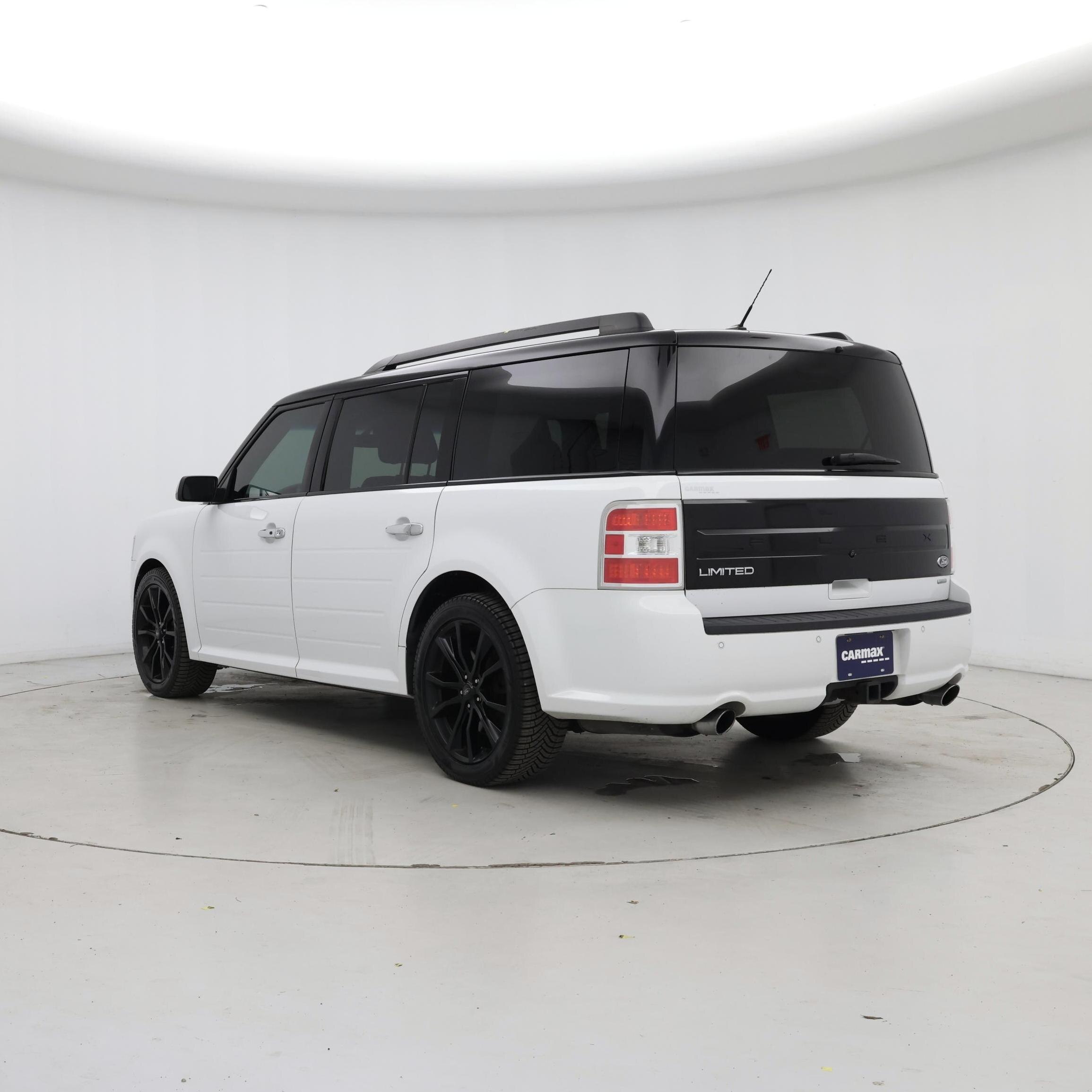 Thumbnail: 2019 Ford Flex - 2