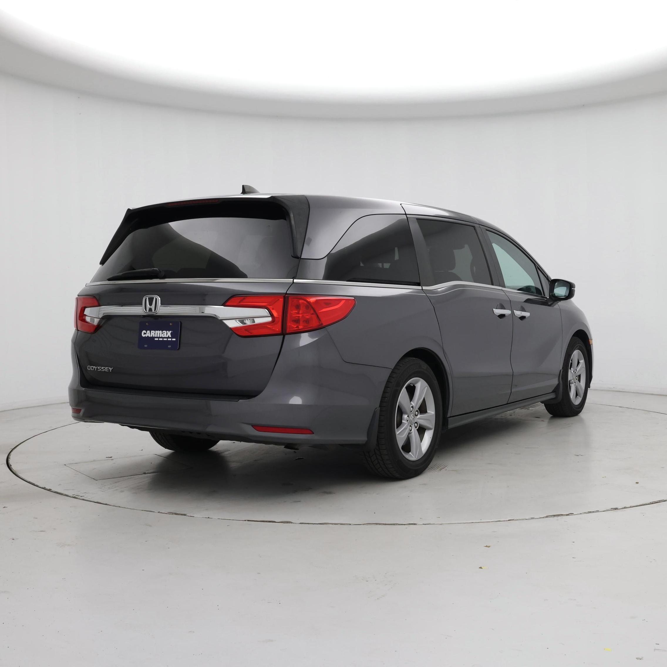 Thumbnail: 2019 Honda Odyssey - 8