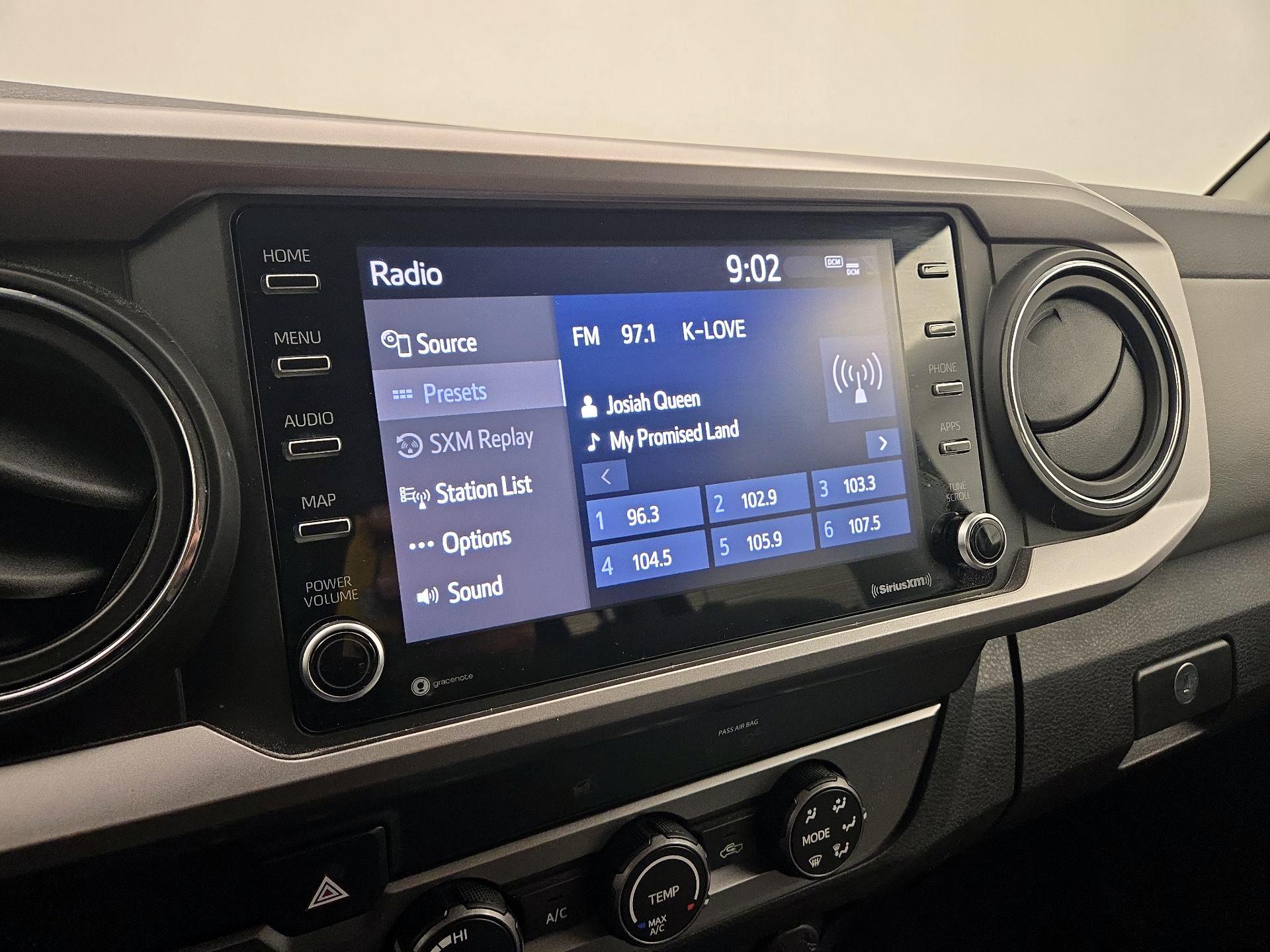 Thumbnail: 2020 Toyota Tacoma - 15