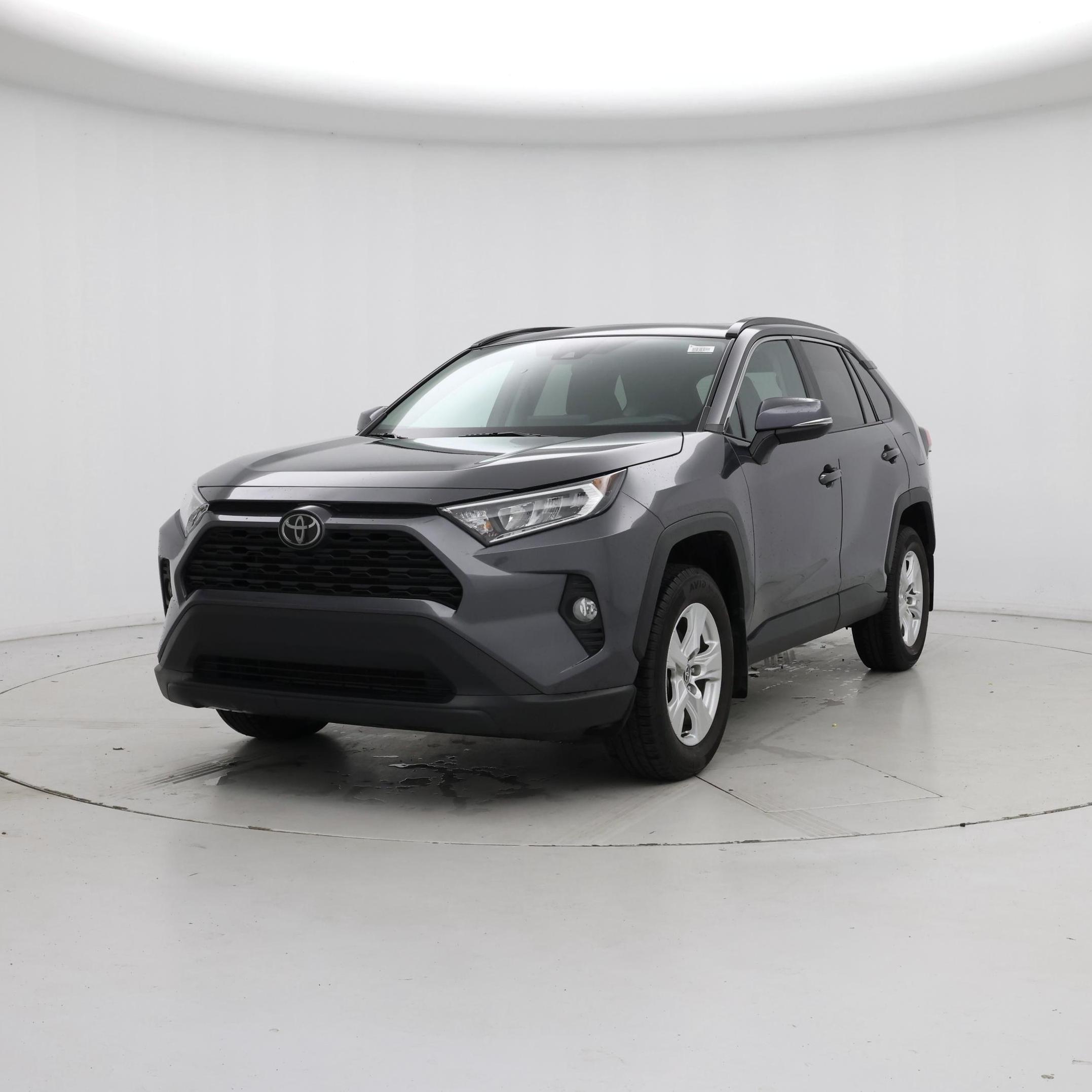 Thumbnail: 2021 Toyota RAV4 - 4
