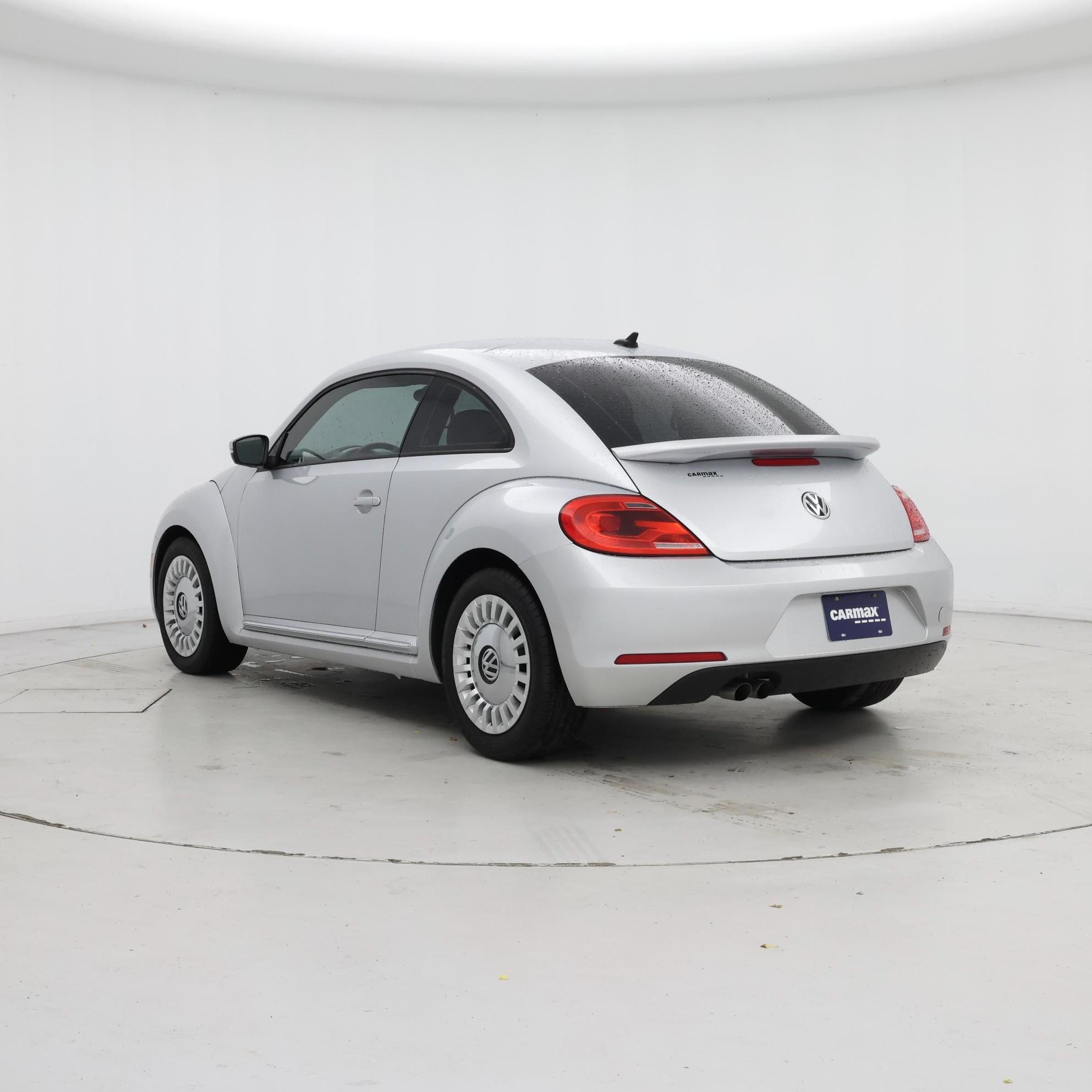 Thumbnail: 2015 Volkswagen Beetle - 2