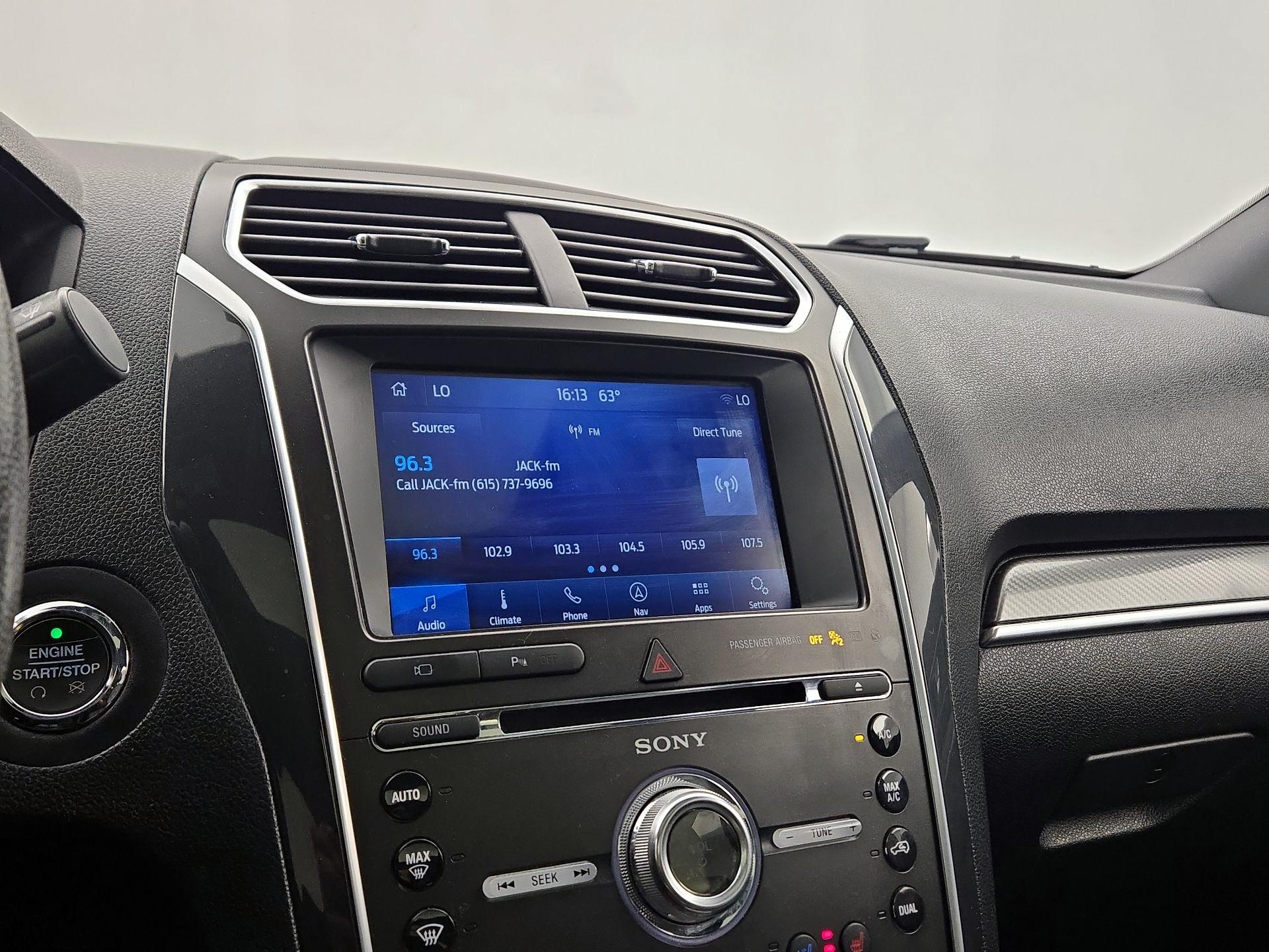 Thumbnail: 2017 Ford Explorer - 15