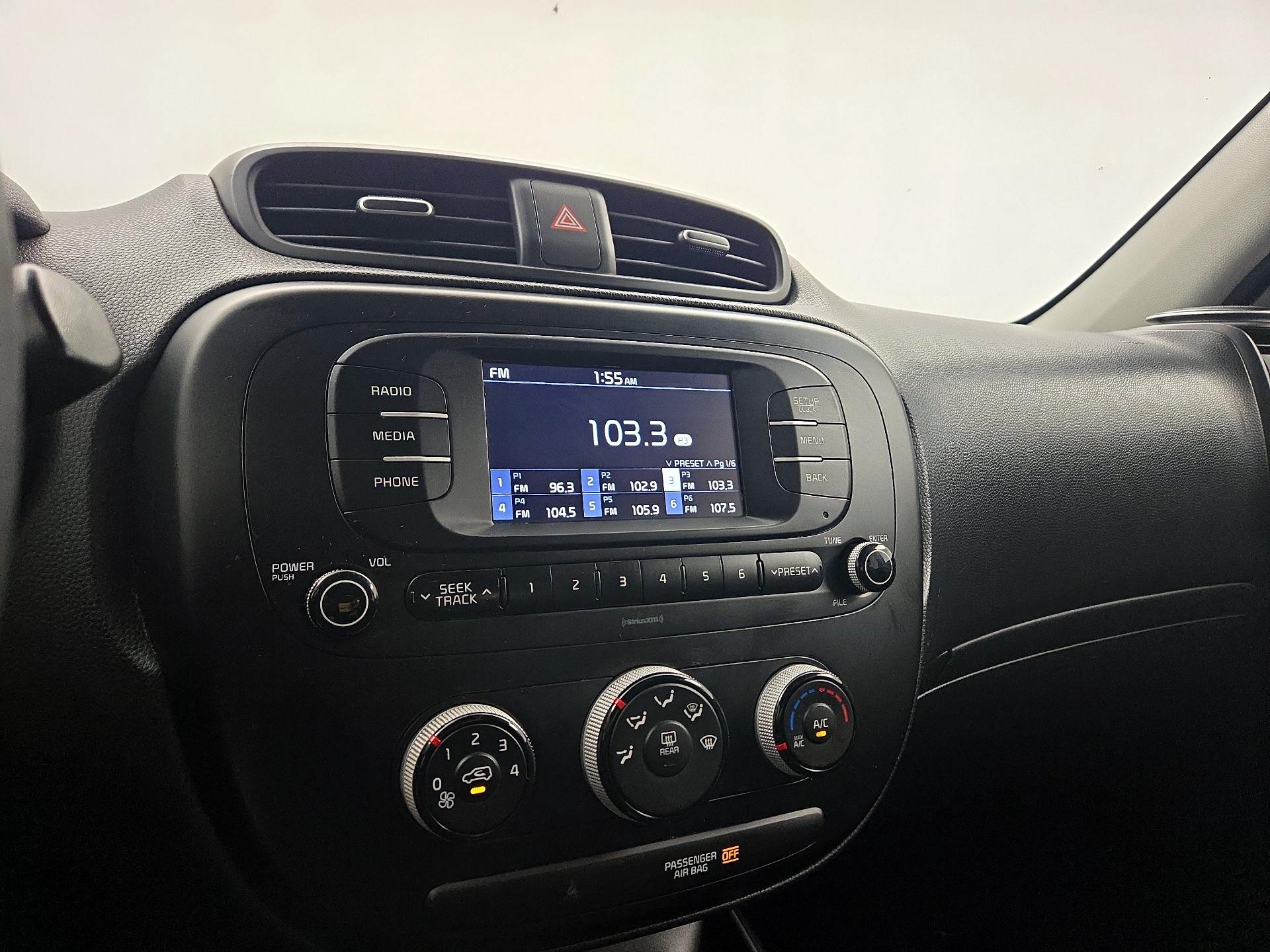 Thumbnail: 2017 Kia Soul - 14