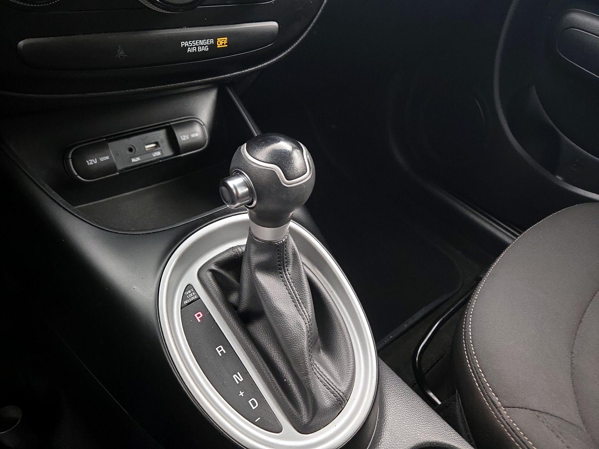 Thumbnail: 2017 Kia Soul - 16