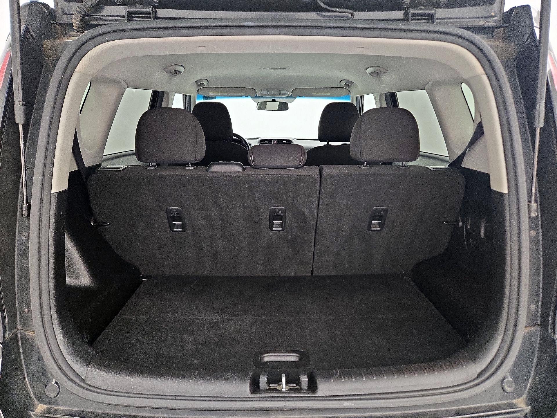 Thumbnail: 2017 Kia Soul - 19