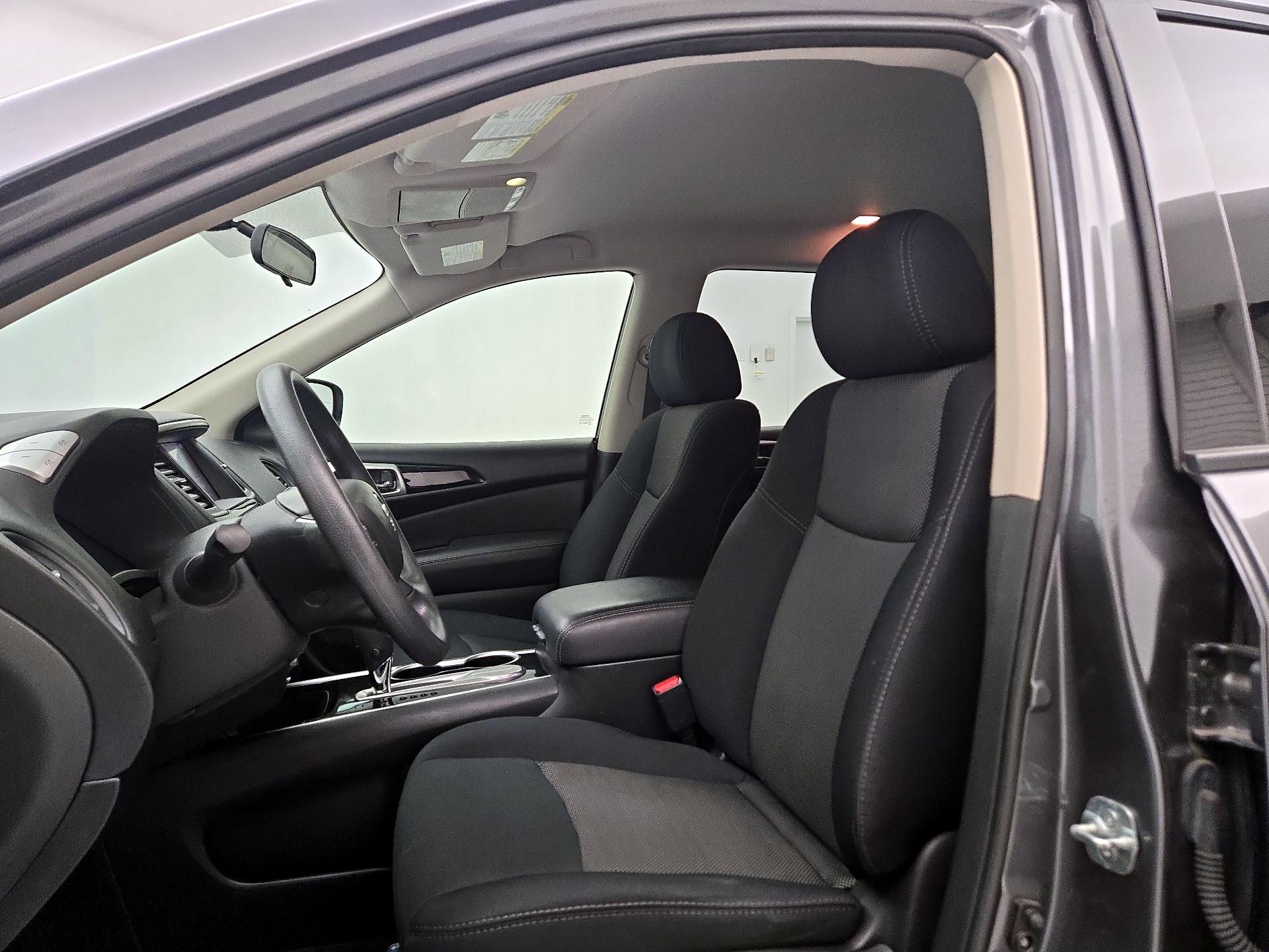 Thumbnail: 2018 Nissan Pathfinder - 11