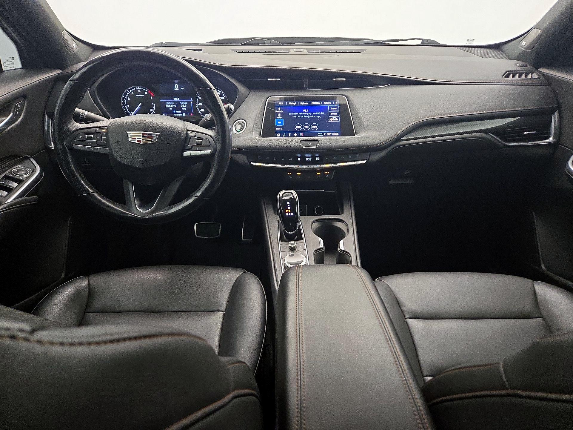 Thumbnail: 2021 Cadillac XT4 - 9