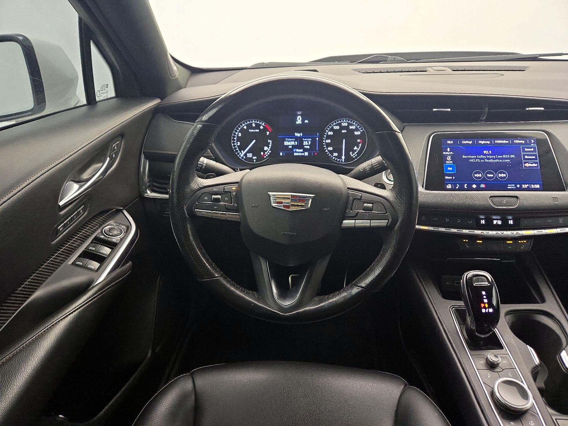 Thumbnail: 2021 Cadillac XT4 - 10