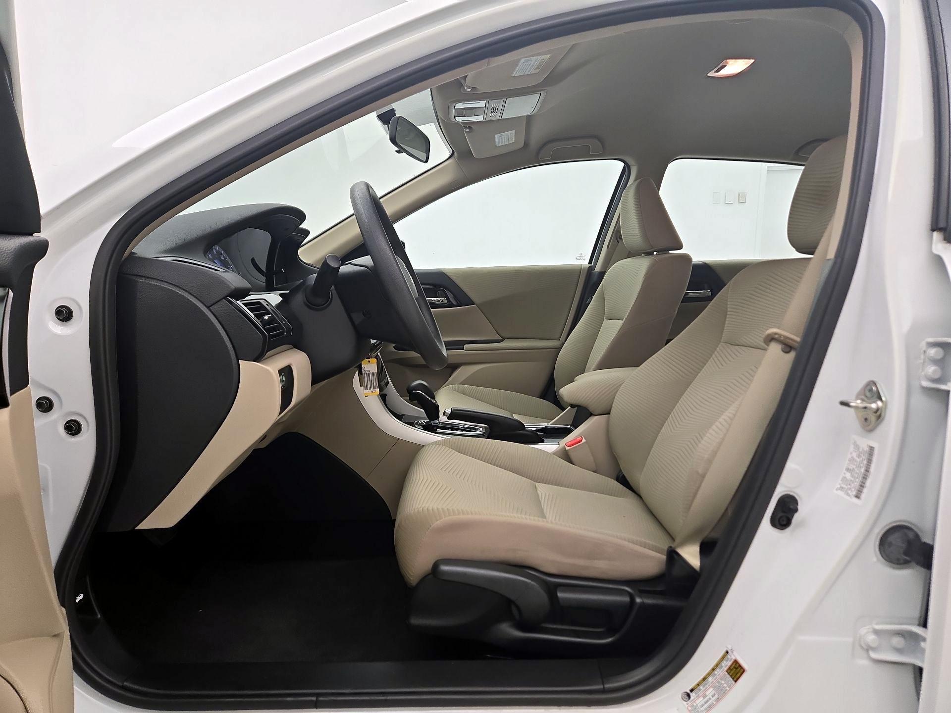 Thumbnail: 2017 Honda Accord - 11