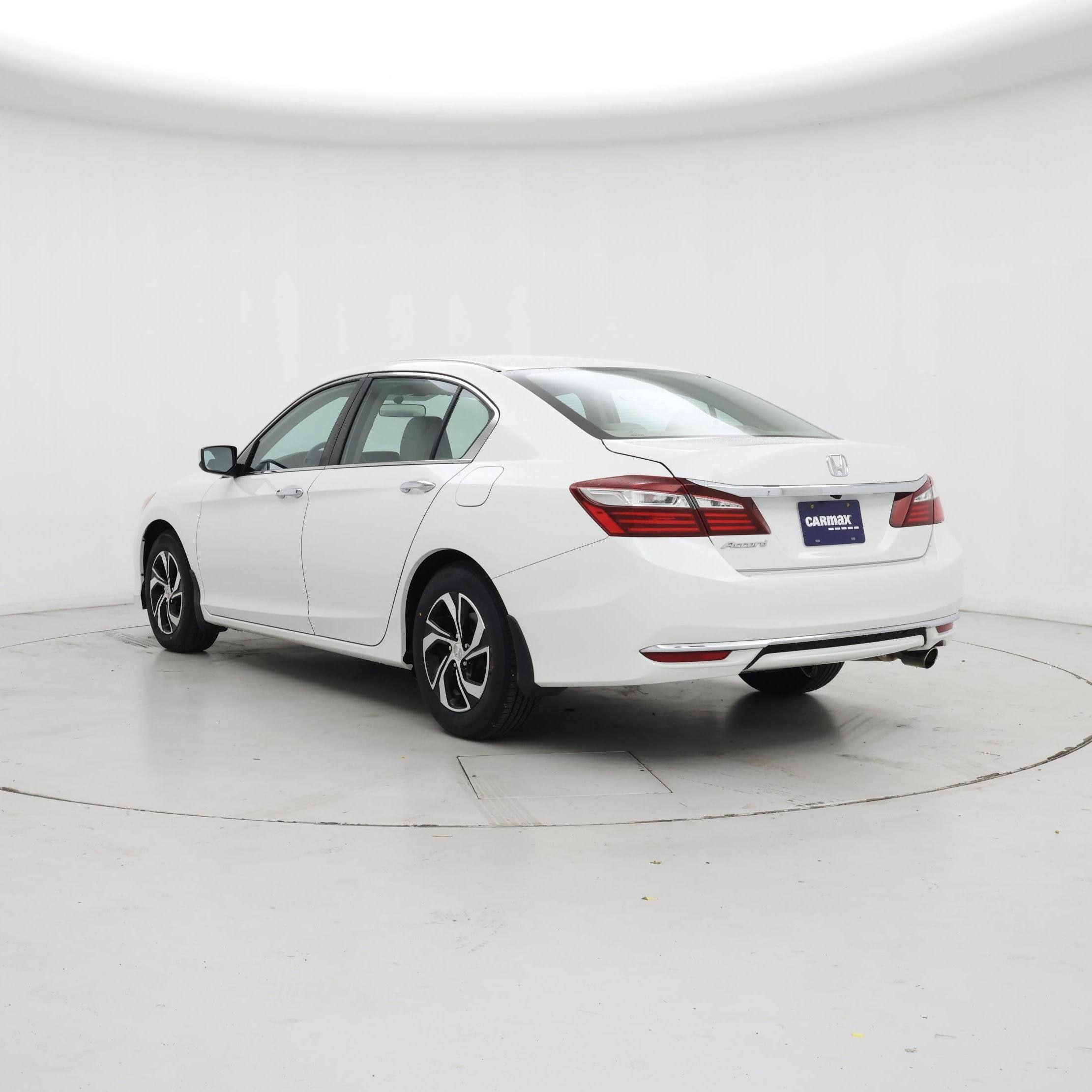 Thumbnail: 2017 Honda Accord - 2