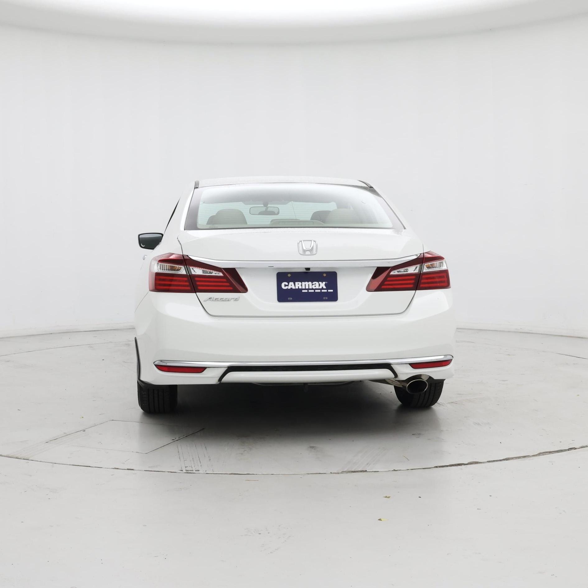 Thumbnail: 2017 Honda Accord - 6