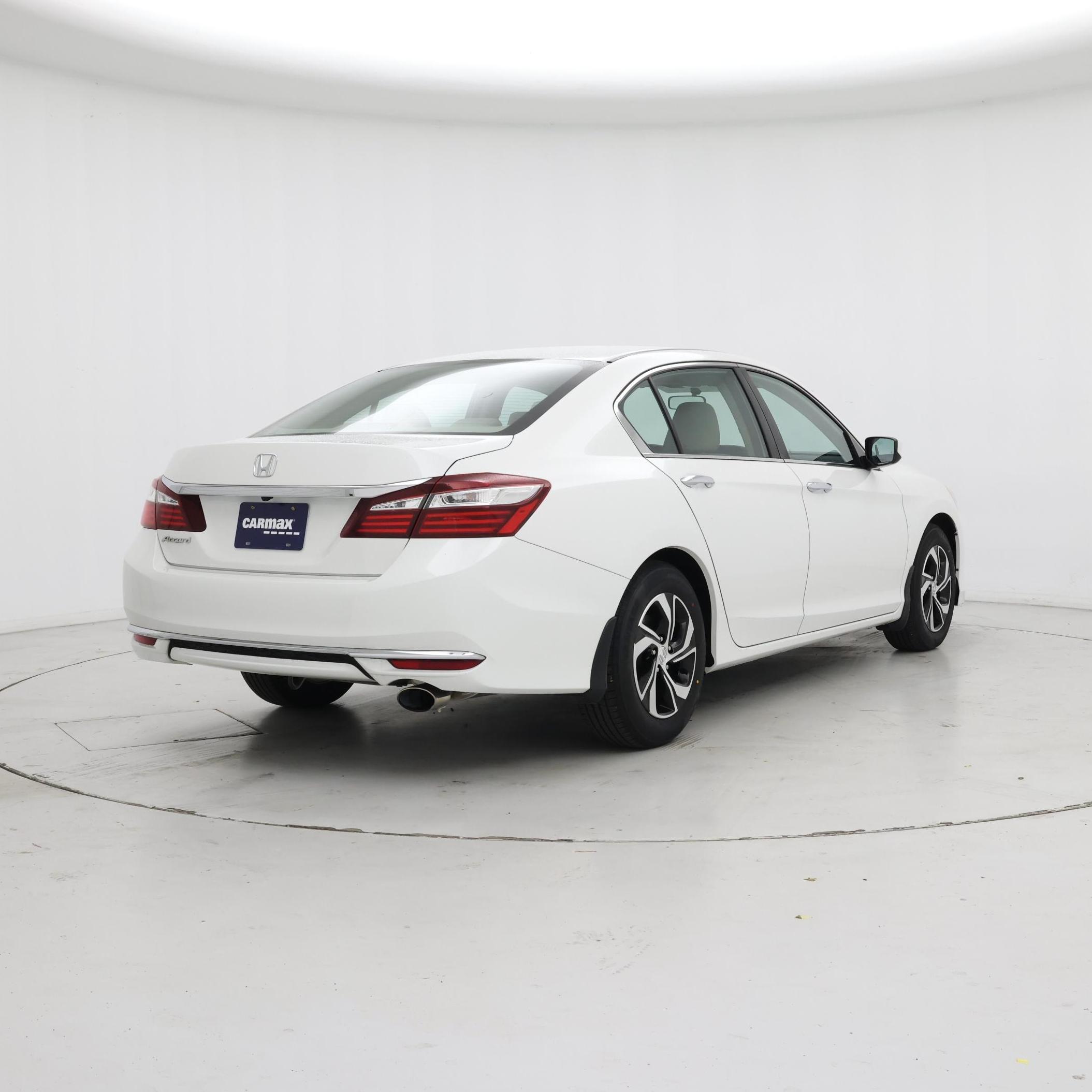 Thumbnail: 2017 Honda Accord - 8