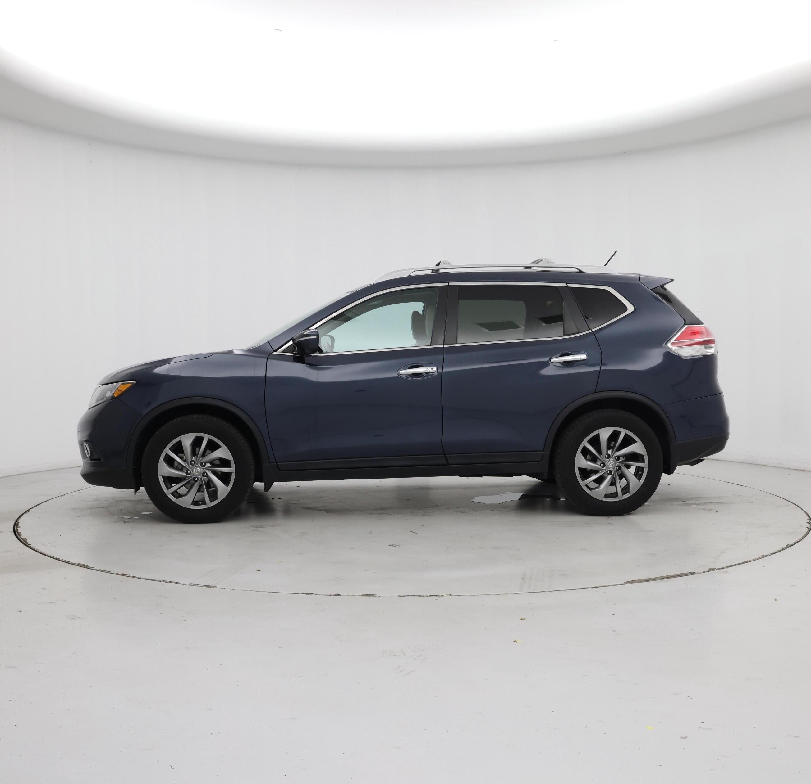 Thumbnail: 2015 Nissan Rogue - 3
