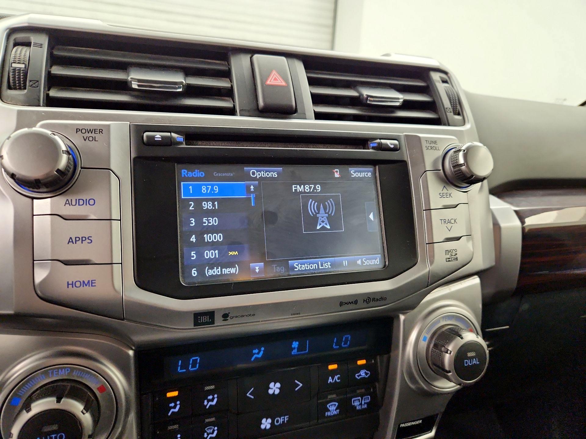 Thumbnail: 2018 Toyota 4Runner - 14