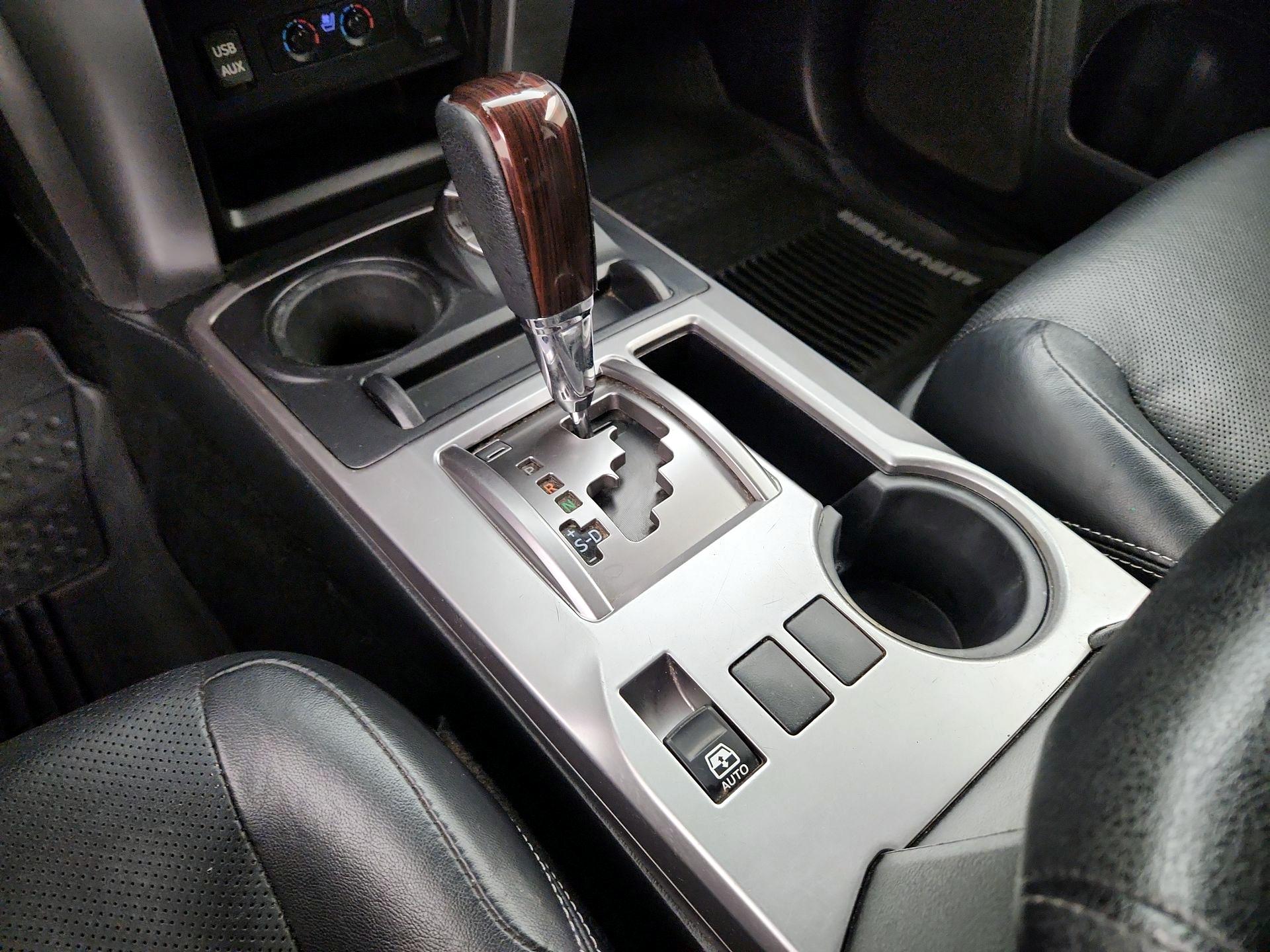 Thumbnail: 2018 Toyota 4Runner - 16