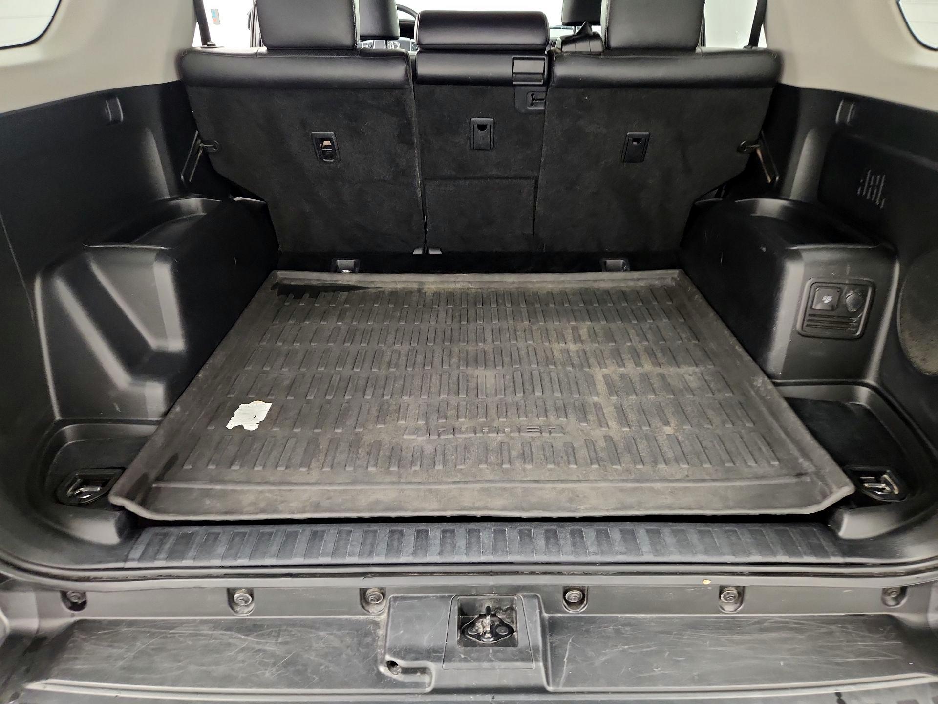 Thumbnail: 2018 Toyota 4Runner - 20