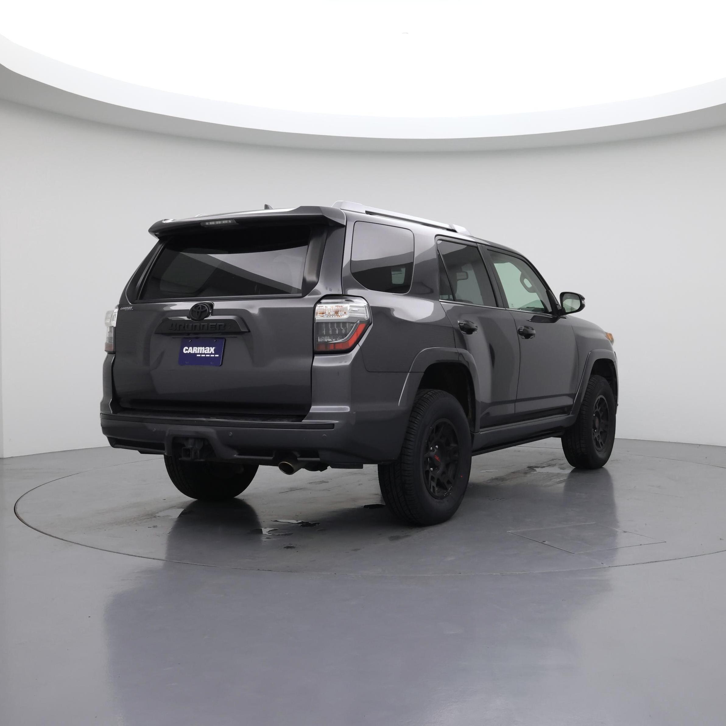 Thumbnail: 2018 Toyota 4Runner - 8