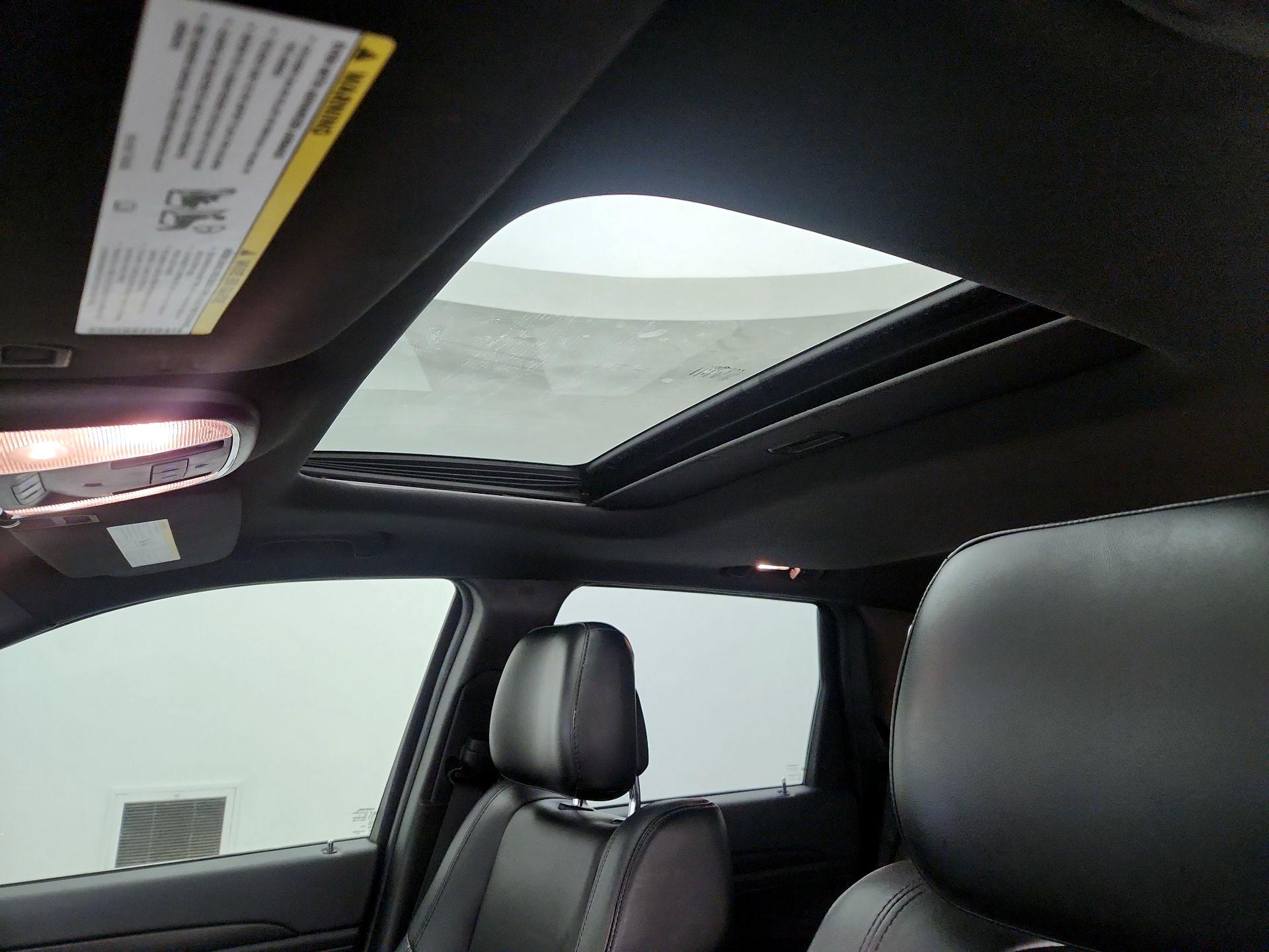 Thumbnail: 2015 Jeep Grand Cherokee - 20