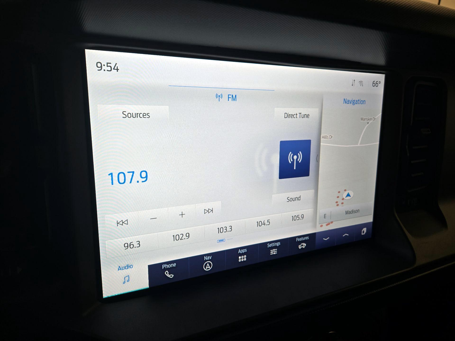 Thumbnail: 2021 Ford Bronco - 16