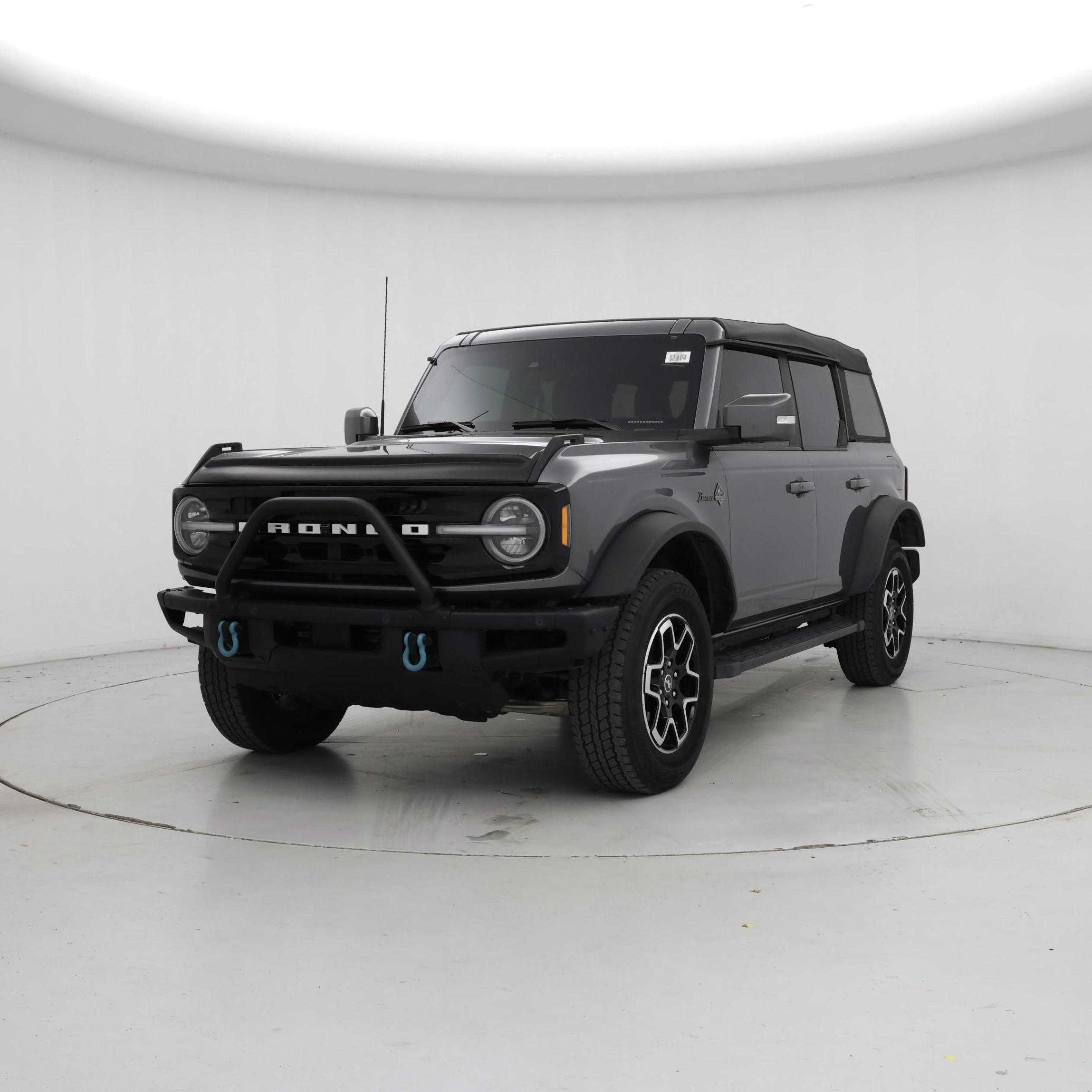 Thumbnail: 2021 Ford Bronco - 4