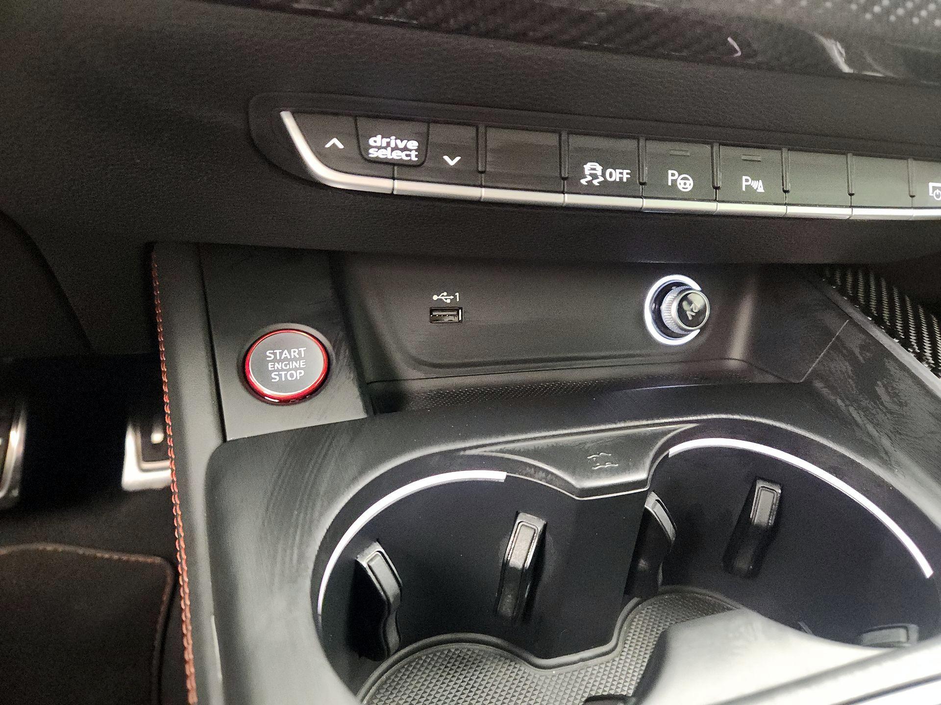 Thumbnail: 2019 Audi RS 5 - 19