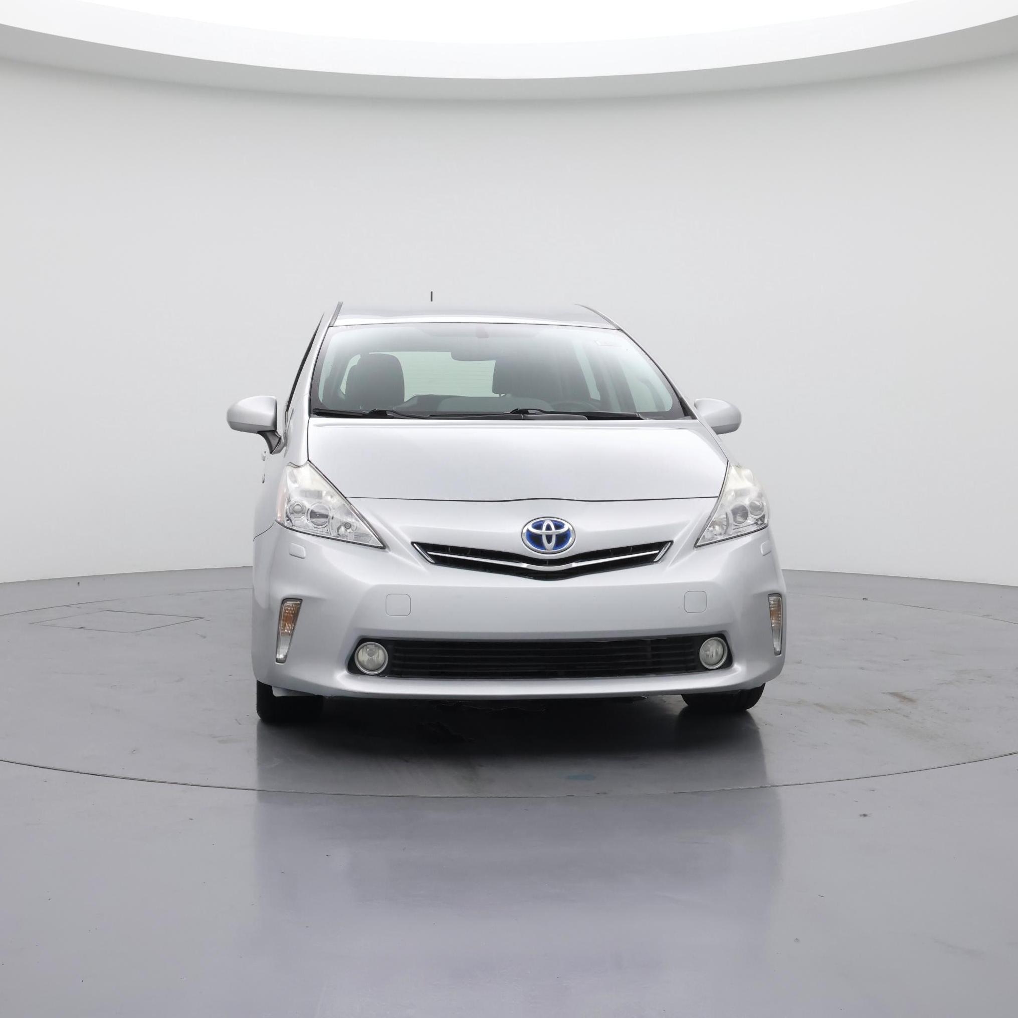 Thumbnail: 2014 Toyota Prius v - 5