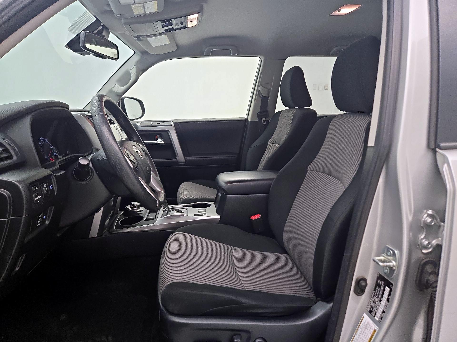 Thumbnail: 2022 Toyota 4Runner - 11