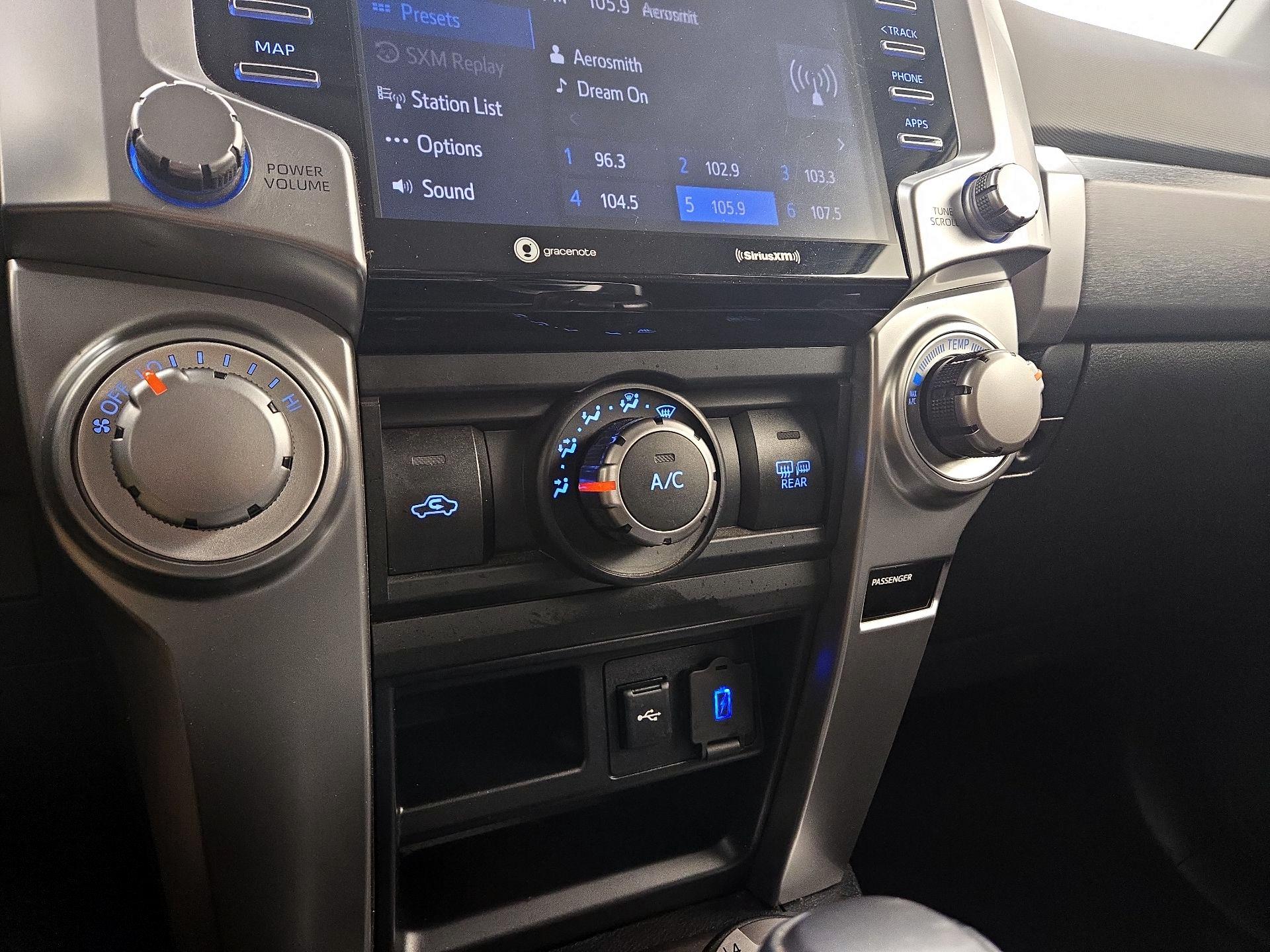 Thumbnail: 2022 Toyota 4Runner - 16