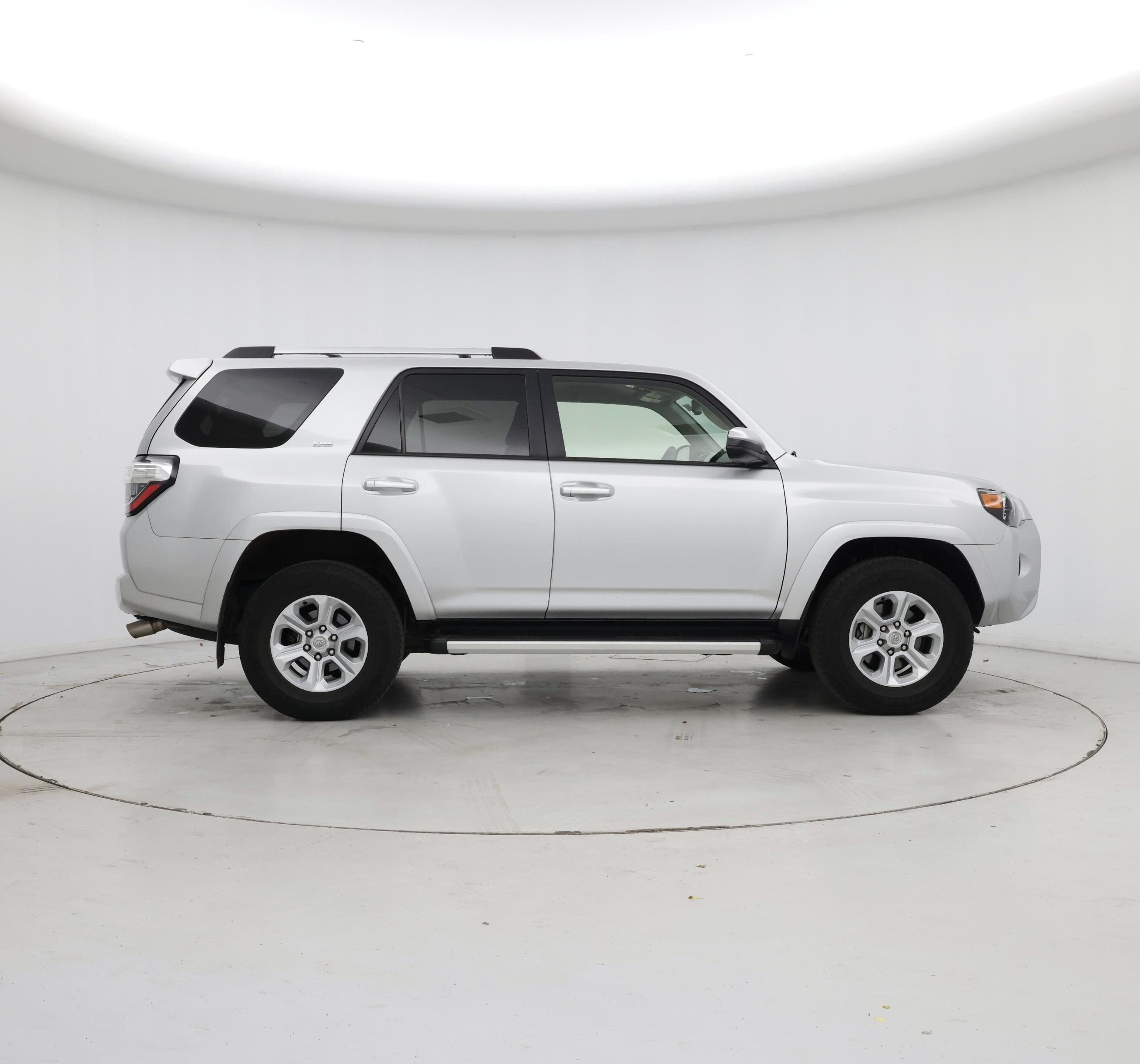 Thumbnail: 2022 Toyota 4Runner - 7