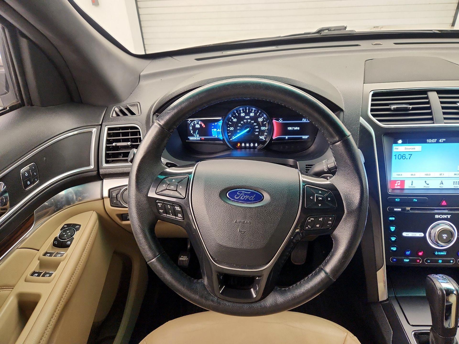 Thumbnail: 2017 Ford Explorer - 10