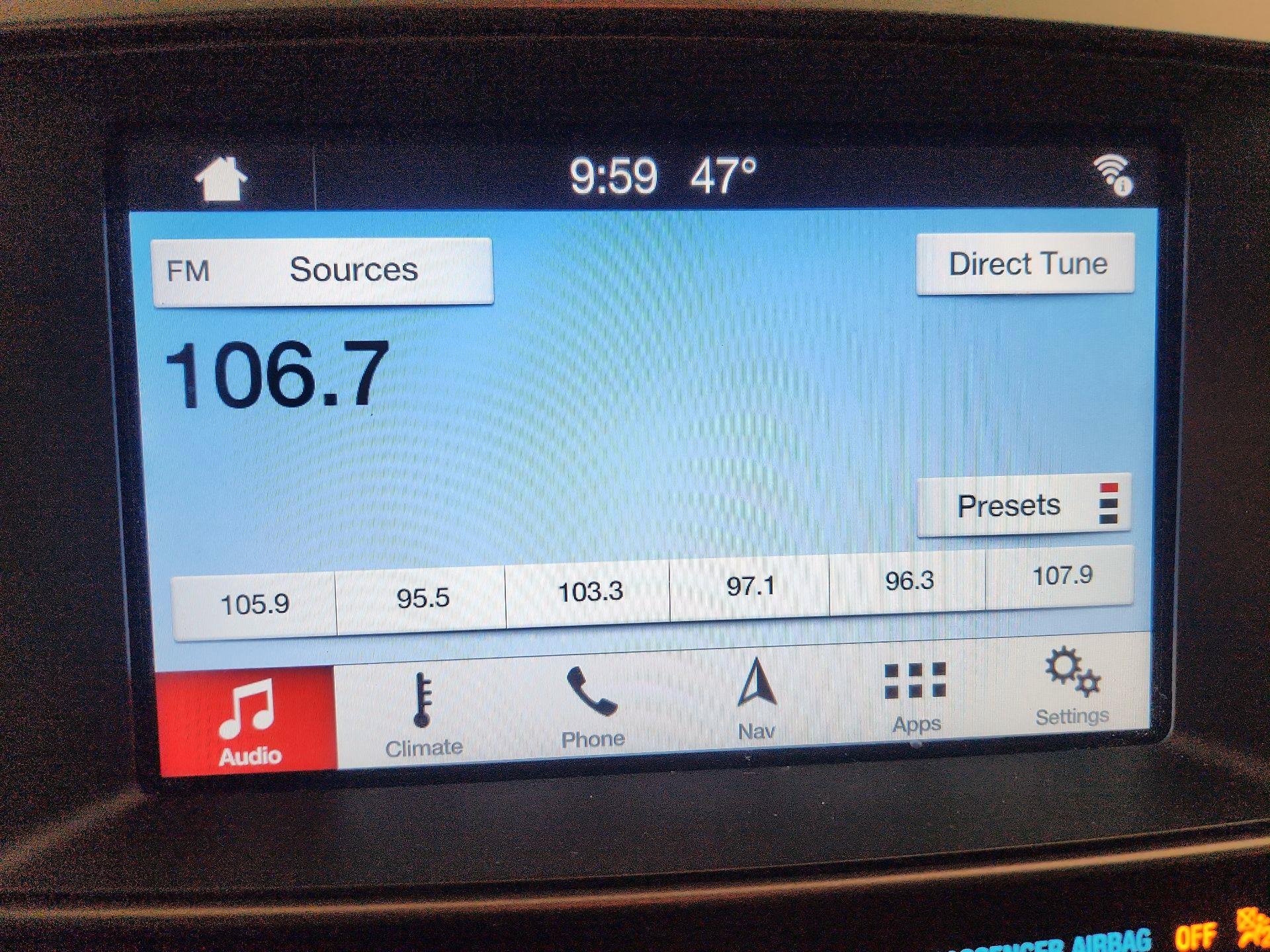 Thumbnail: 2017 Ford Explorer - 15