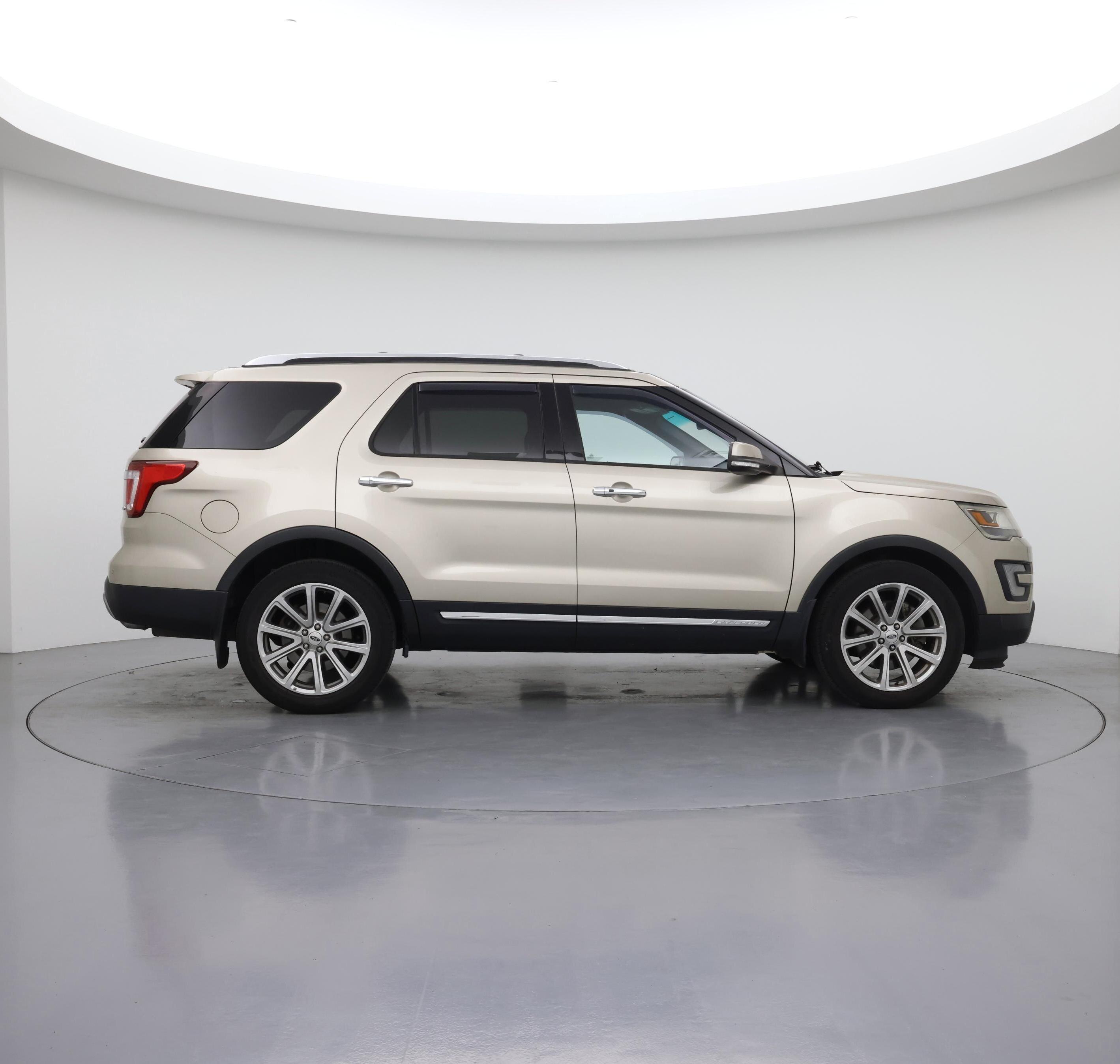 Thumbnail: 2017 Ford Explorer - 7