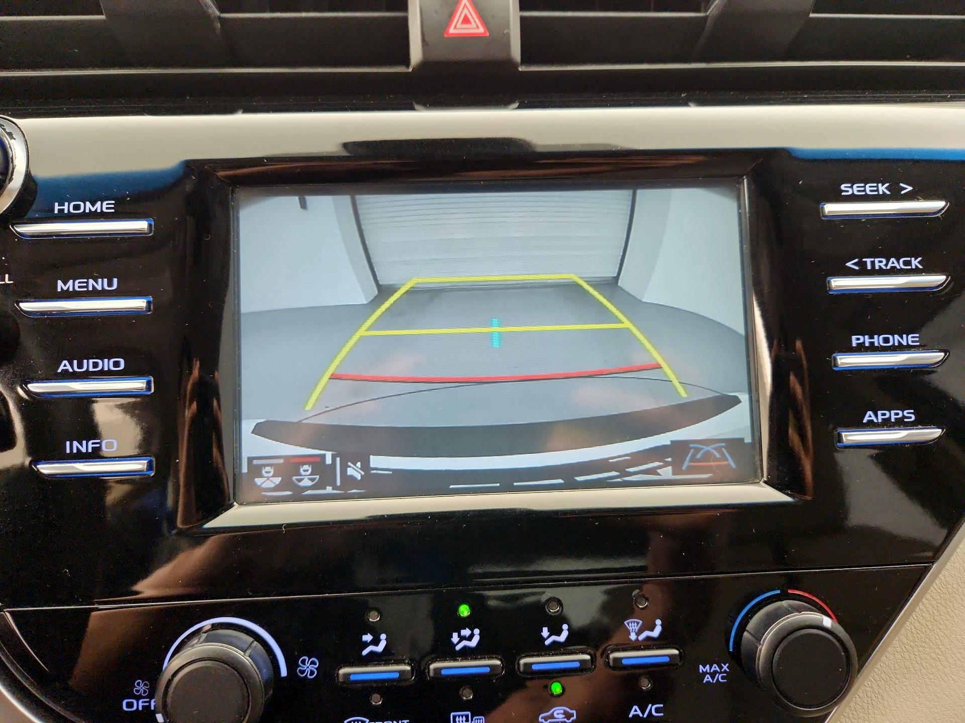 Thumbnail: 2018 Toyota Camry - 14