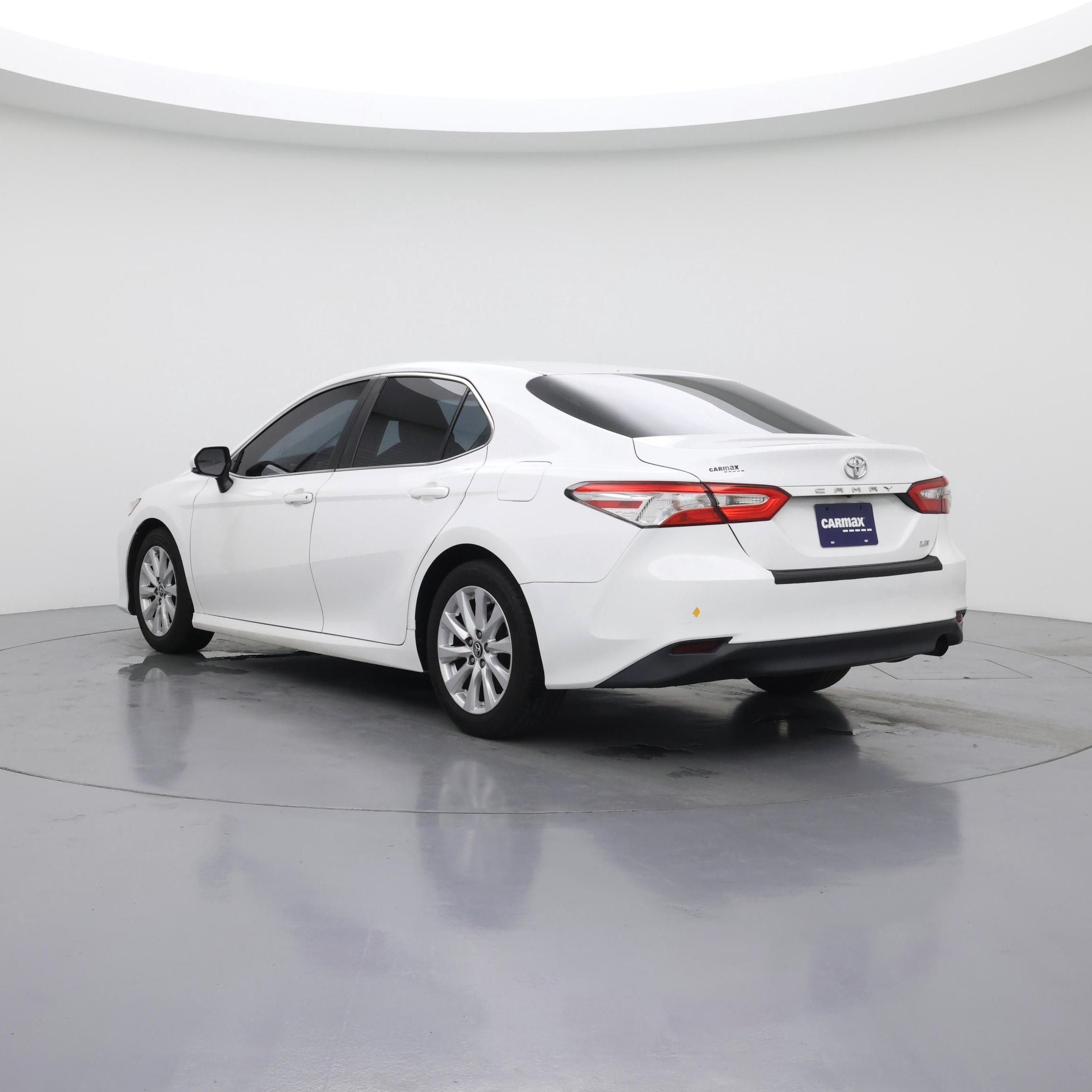 Thumbnail: 2018 Toyota Camry - 2