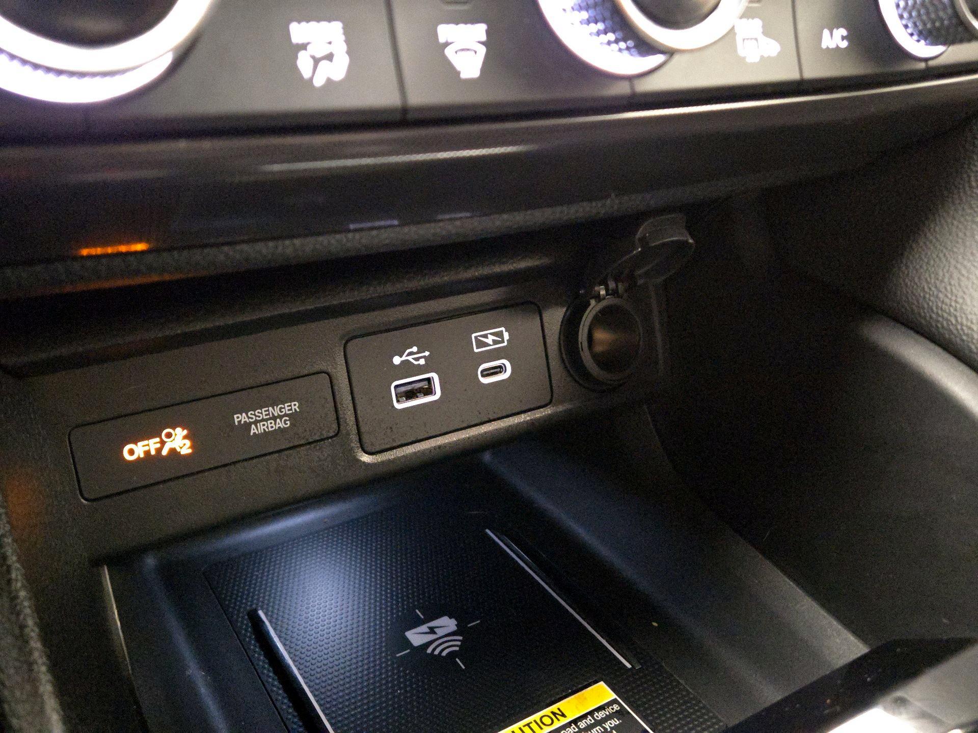 Thumbnail: 2024 Acura Integra - 18