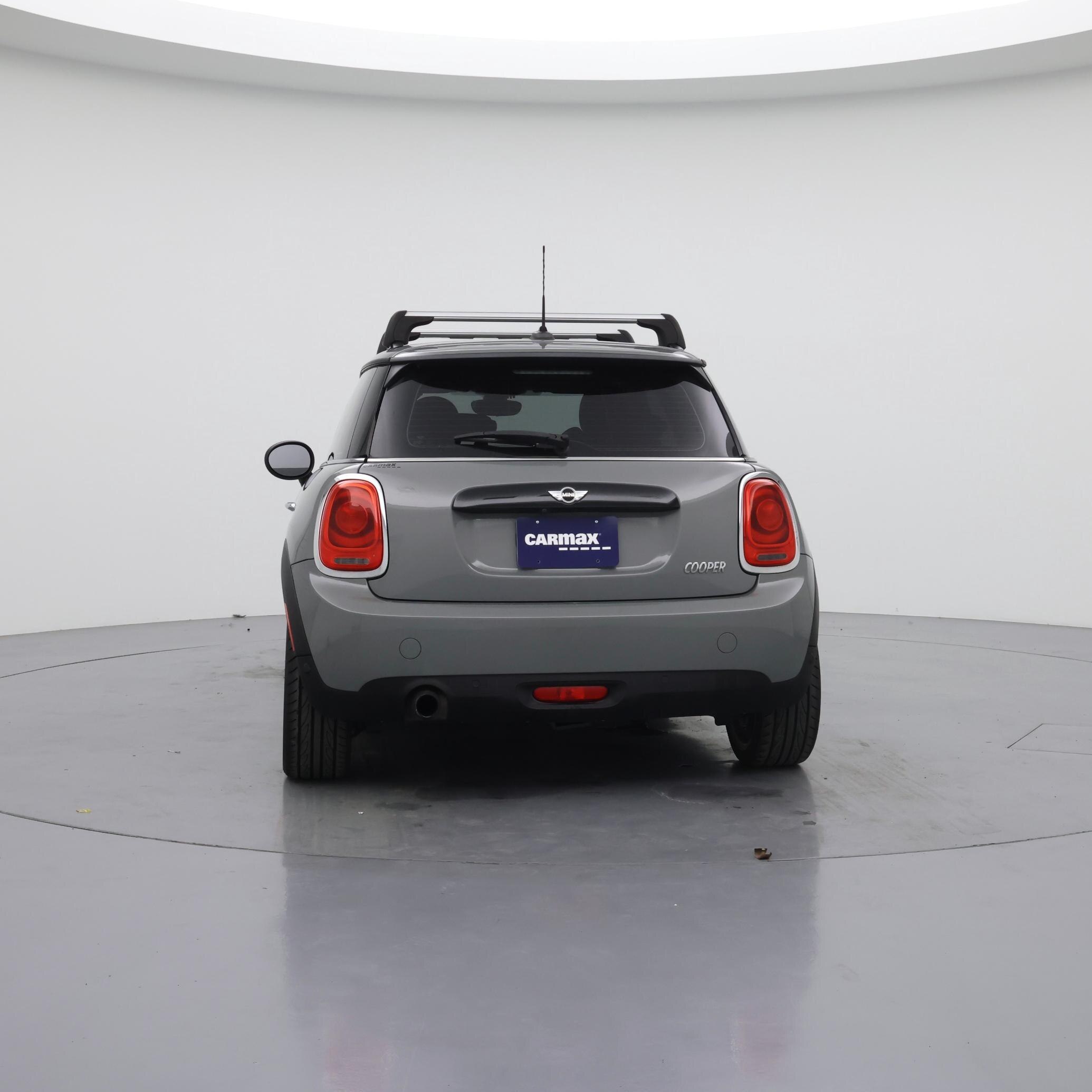 Thumbnail: 2016 MINI Cooper Hardtop - 6