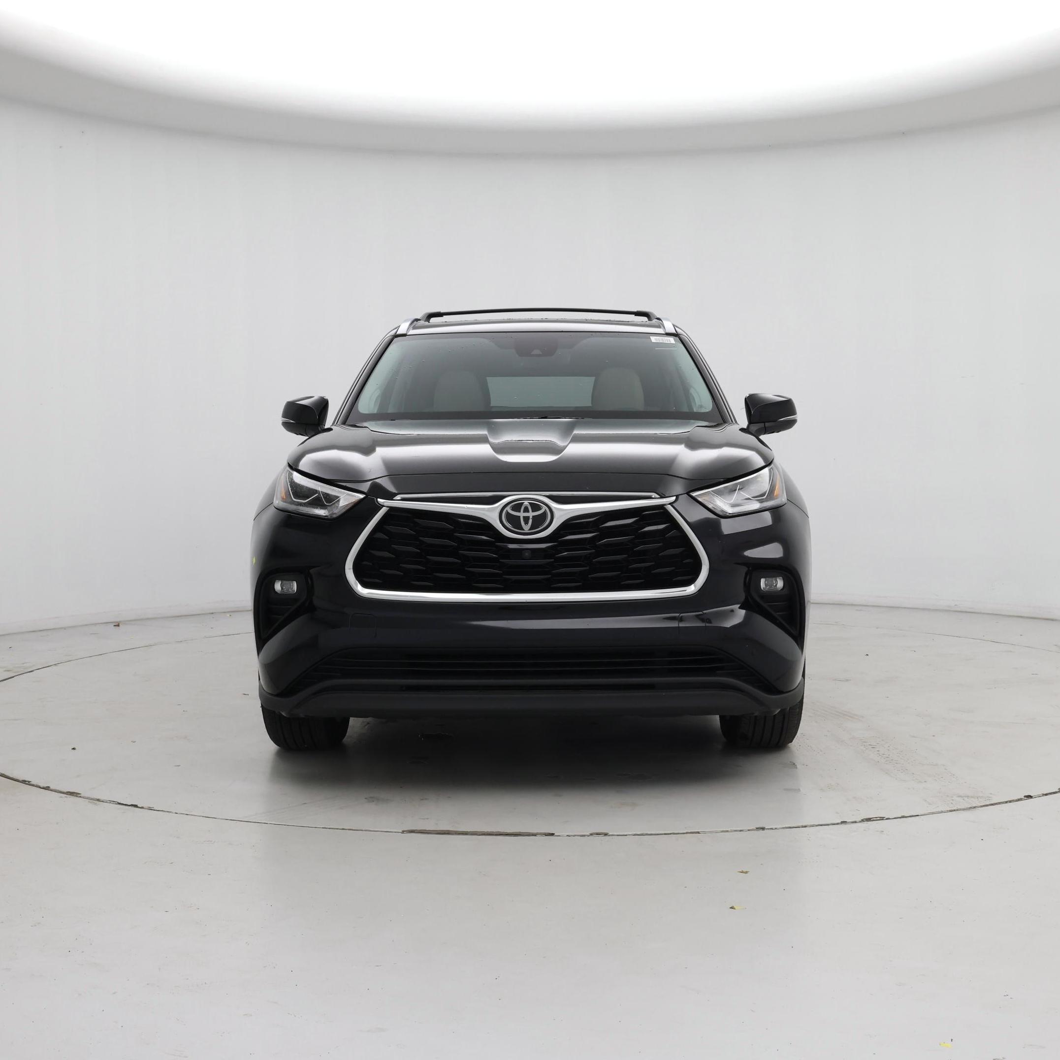 Thumbnail: 2021 Toyota Highlander - 5
