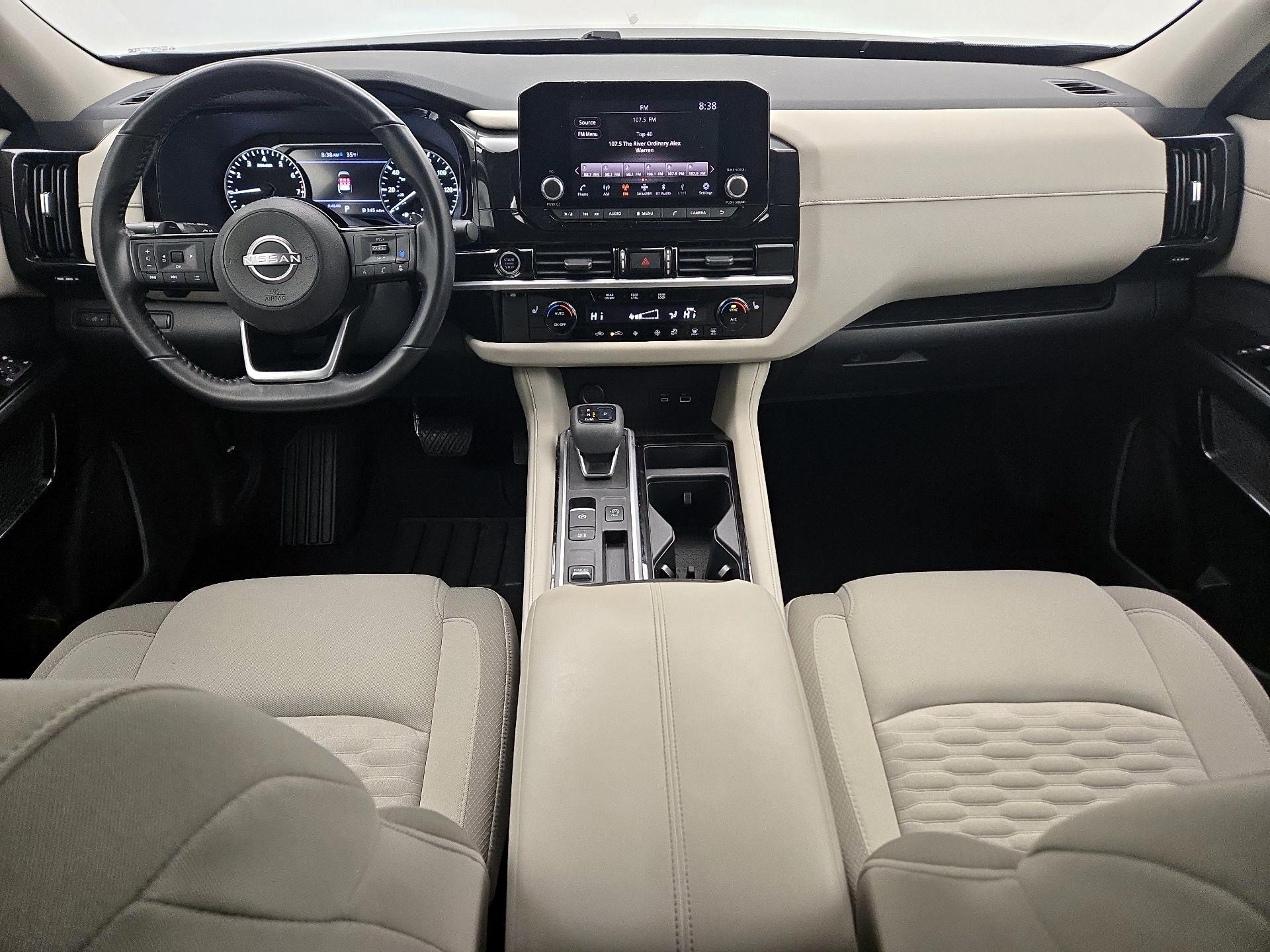 Thumbnail: 2022 Nissan Pathfinder - 9