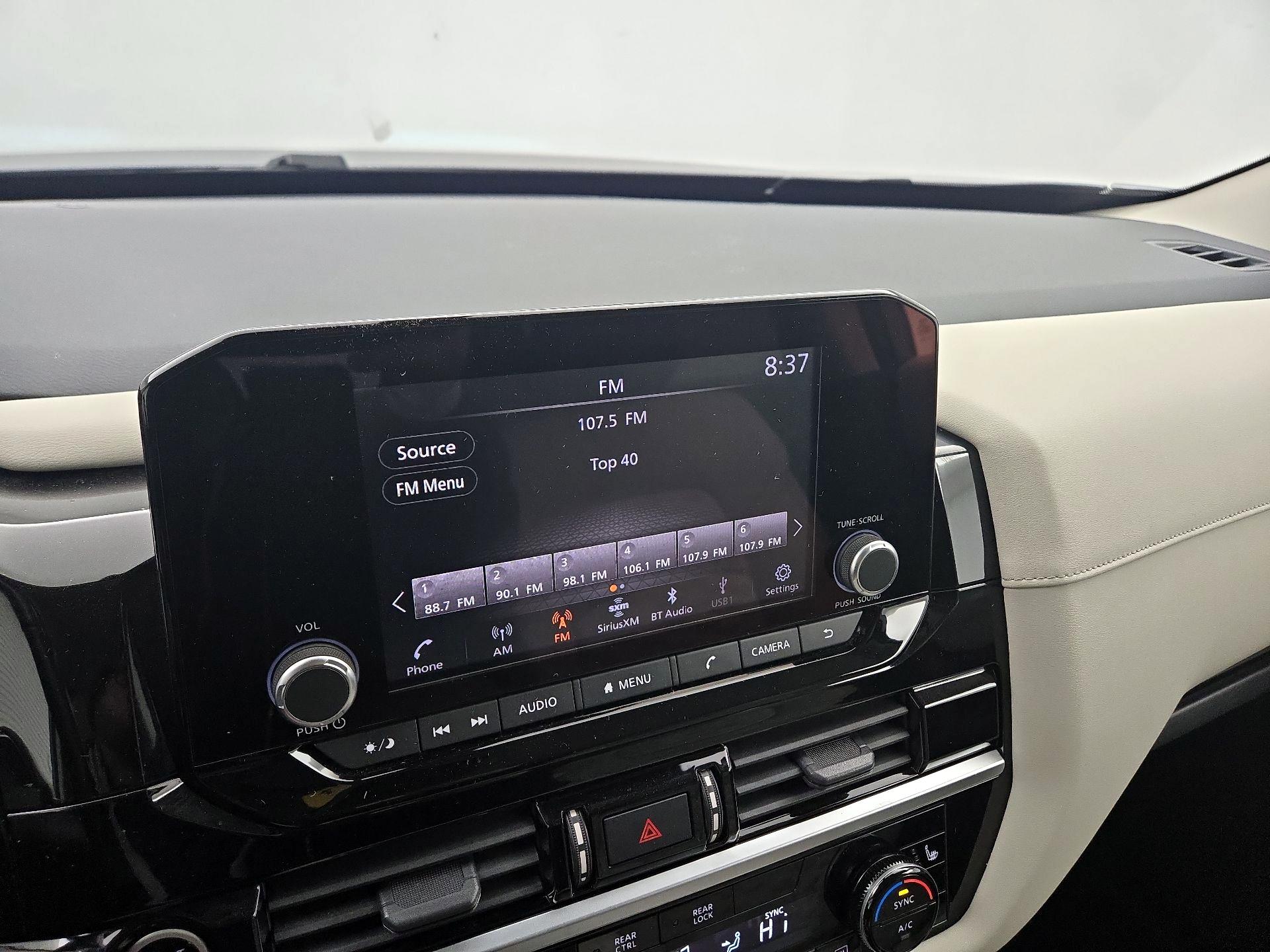 Thumbnail: 2022 Nissan Pathfinder - 15