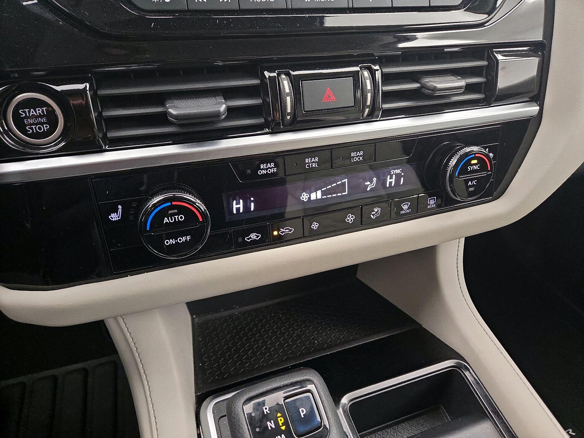 Thumbnail: 2022 Nissan Pathfinder - 16