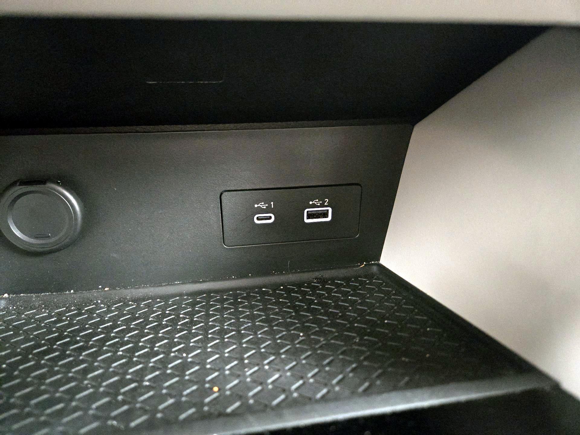 Thumbnail: 2022 Nissan Pathfinder - 18