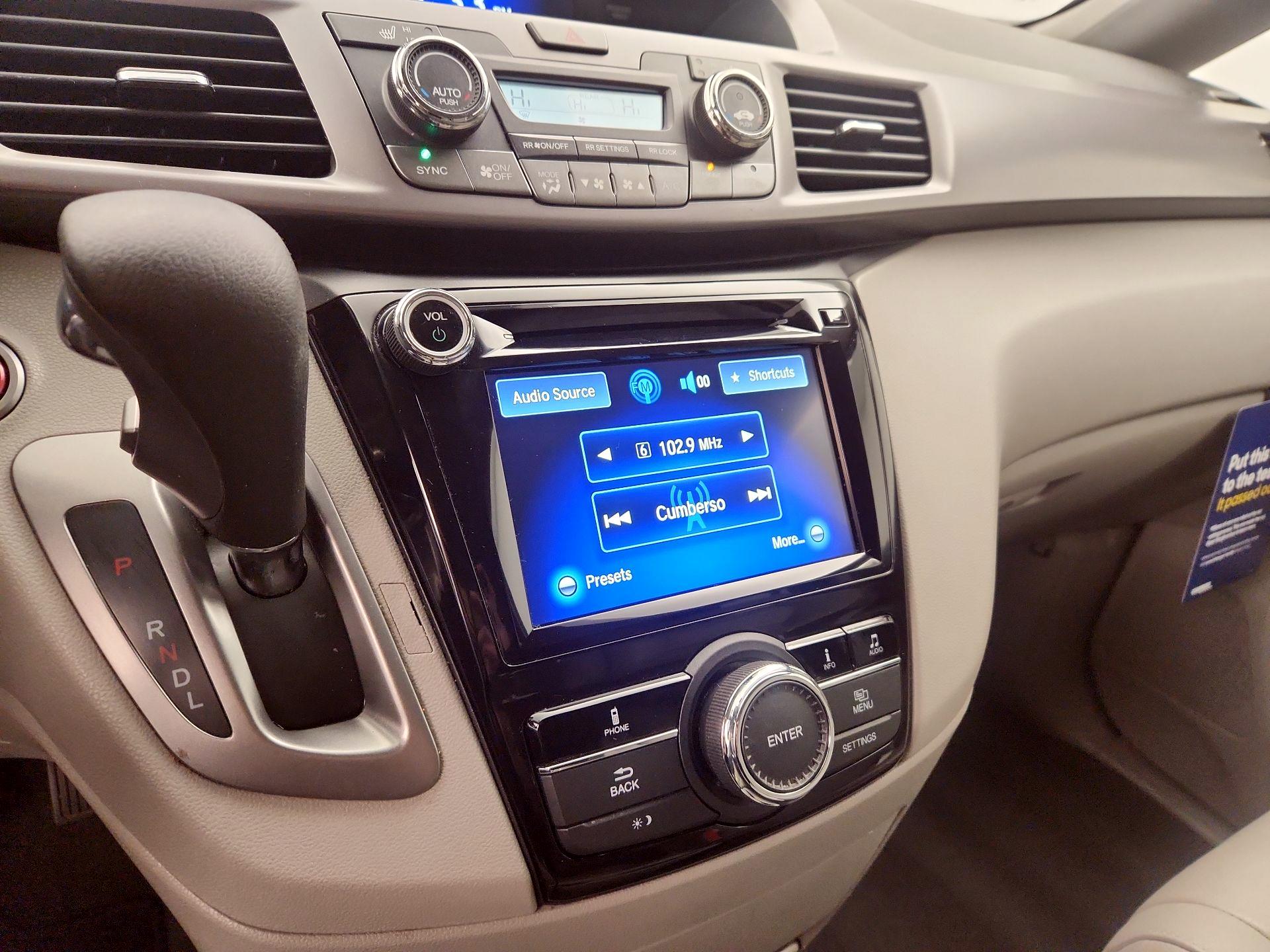 Thumbnail: 2017 Honda Odyssey - 15