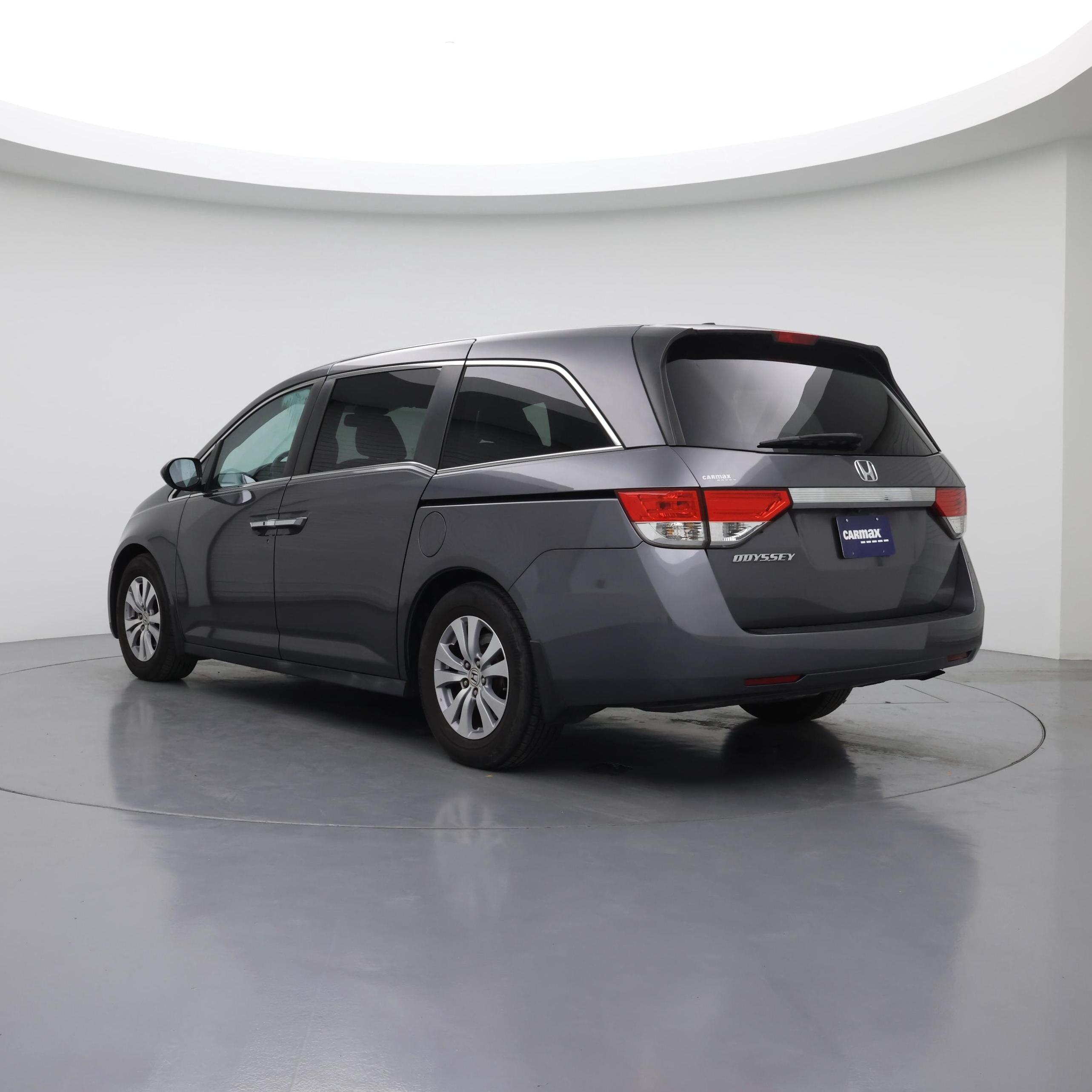 Thumbnail: 2017 Honda Odyssey - 2