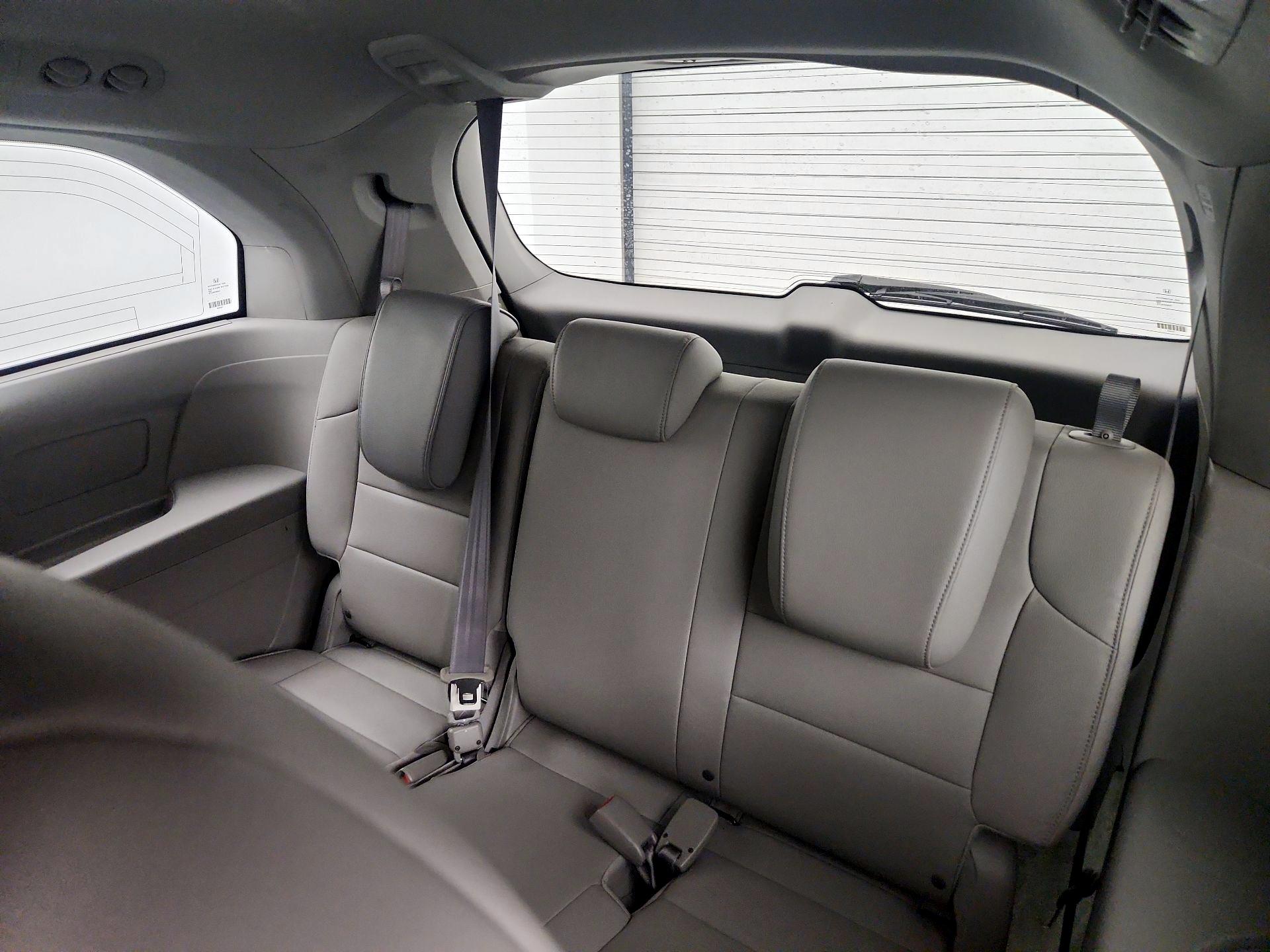 Thumbnail: 2017 Honda Odyssey - 20