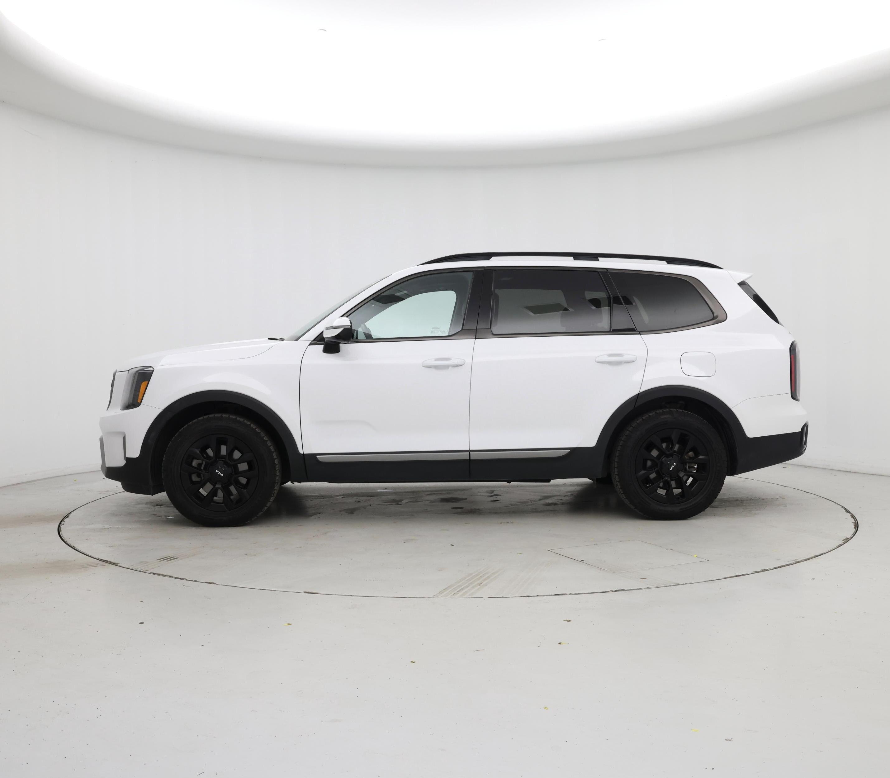 Thumbnail: 2023 Kia Telluride - 3