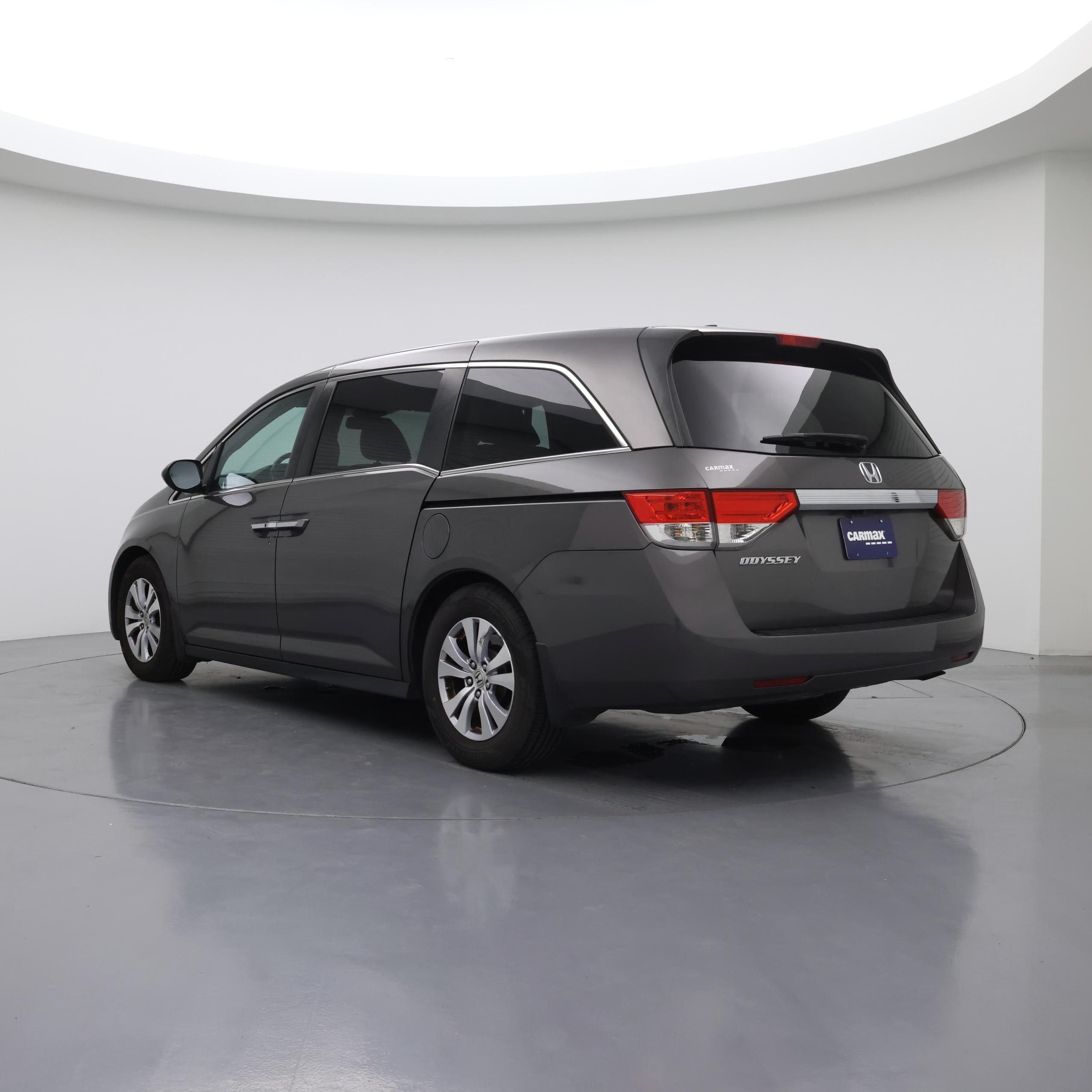 Thumbnail: 2015 Honda Odyssey - 2