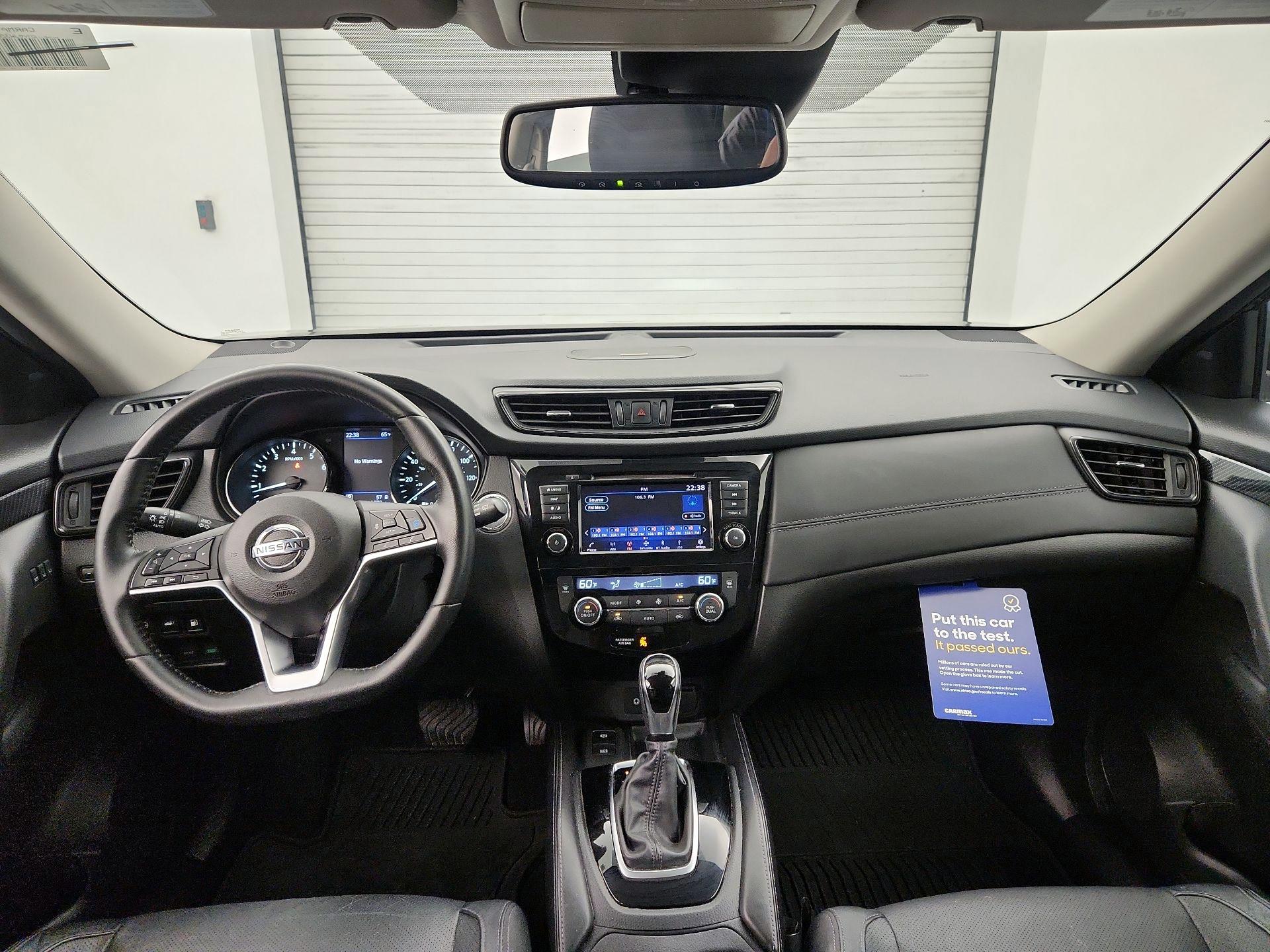 Thumbnail: 2018 Nissan Rogue - 9