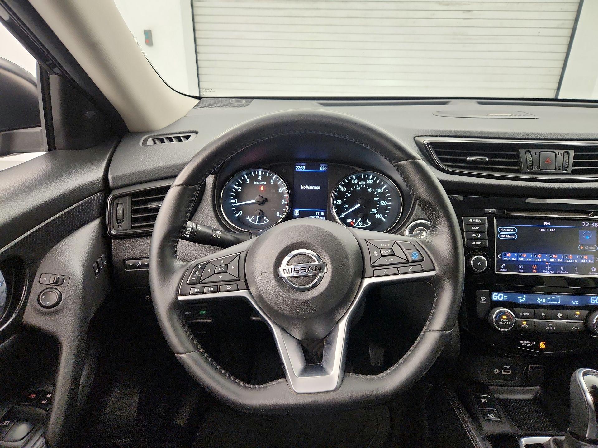 Thumbnail: 2018 Nissan Rogue - 10