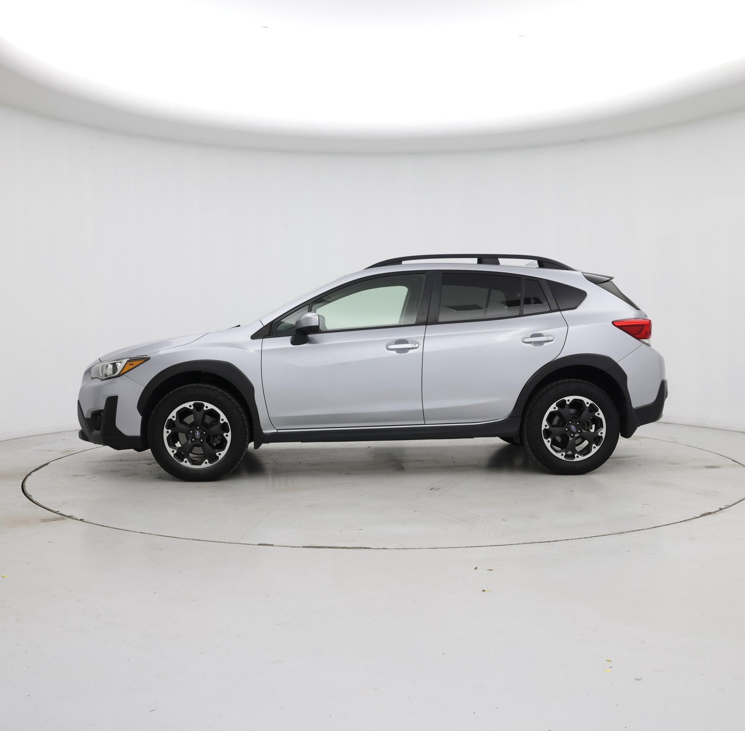 Thumbnail: 2021 Subaru Crosstrek - 3